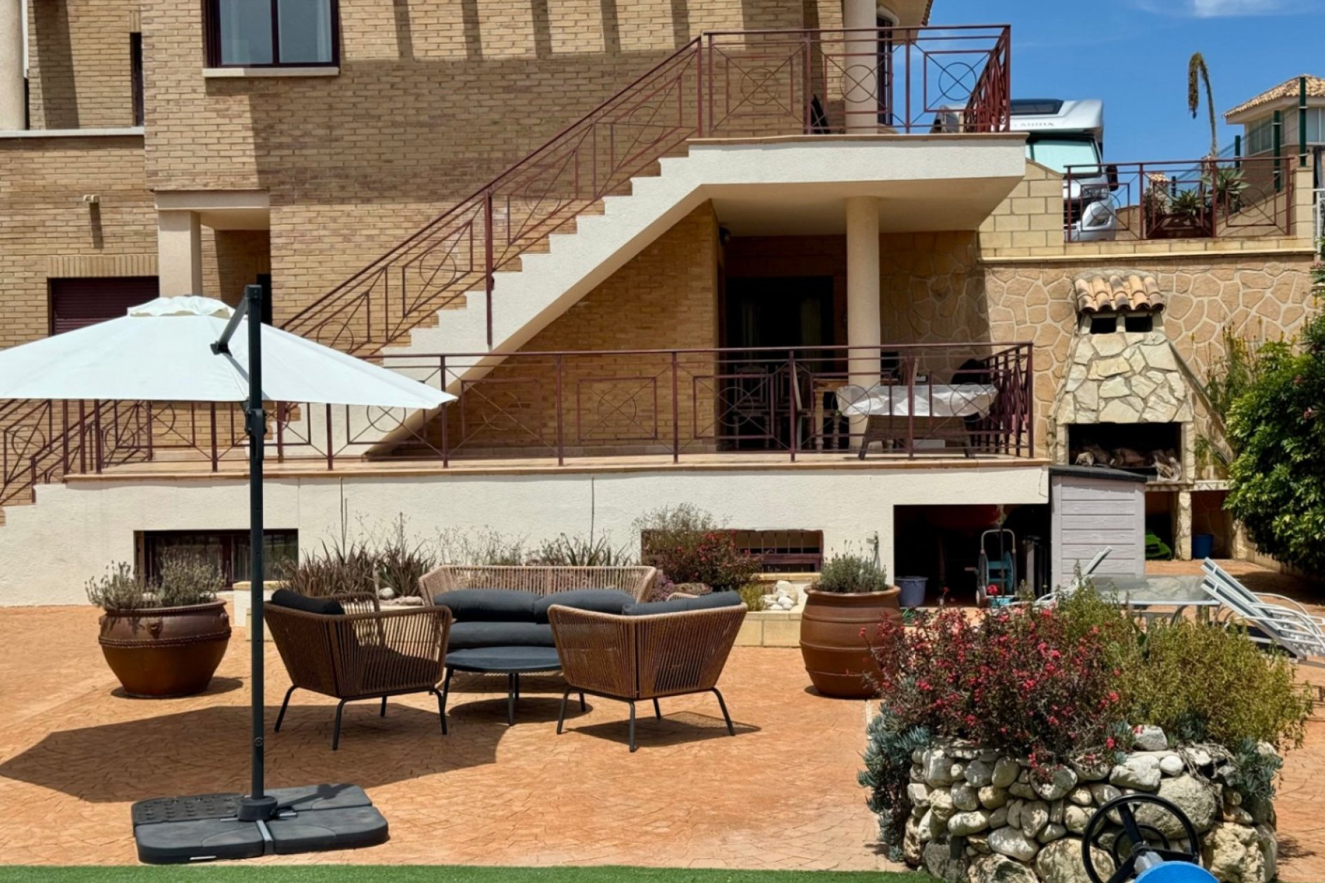 Reventa - Villa -
La Nucía - La Alberca