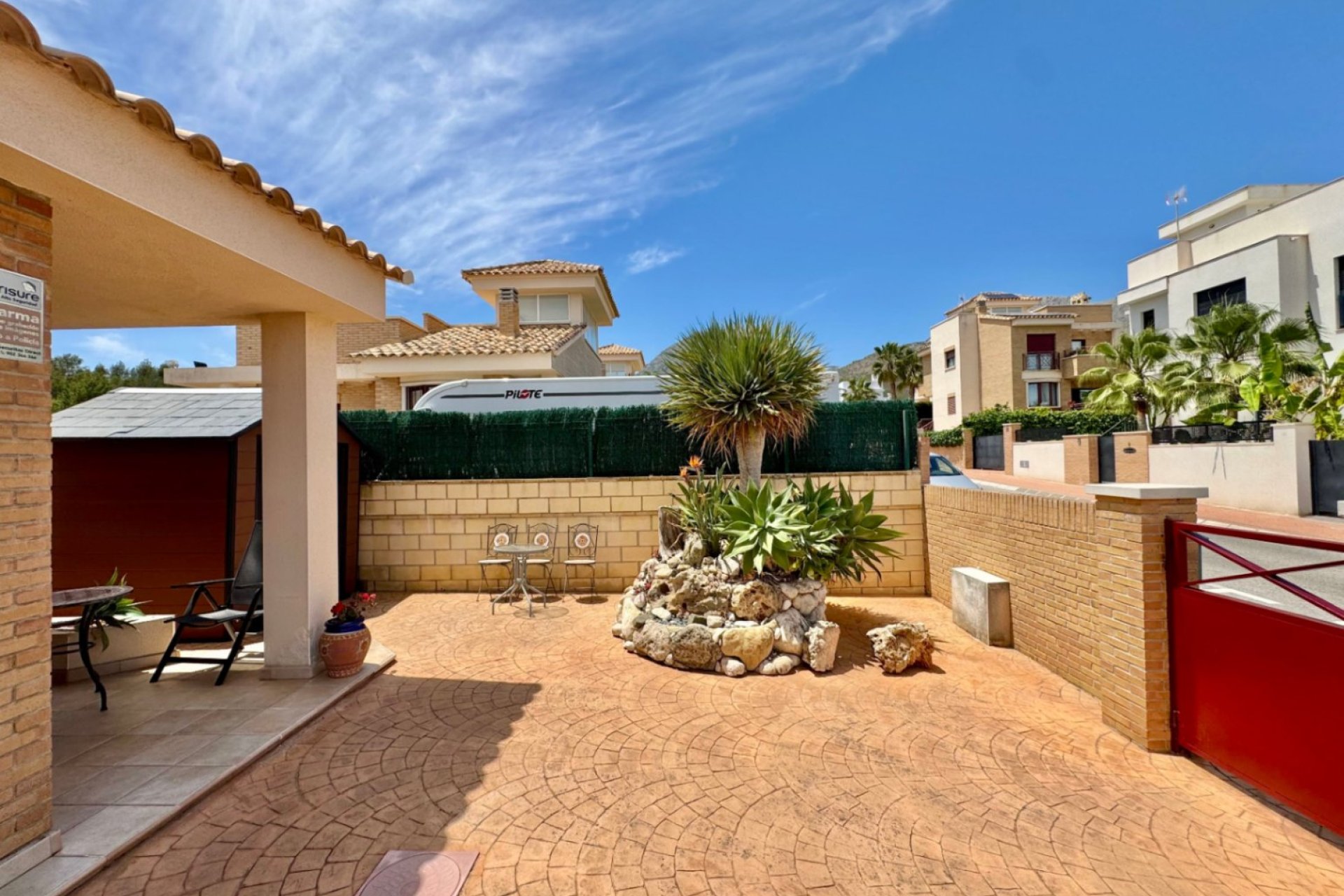 Reventa - Villa -
La Nucía - La Alberca