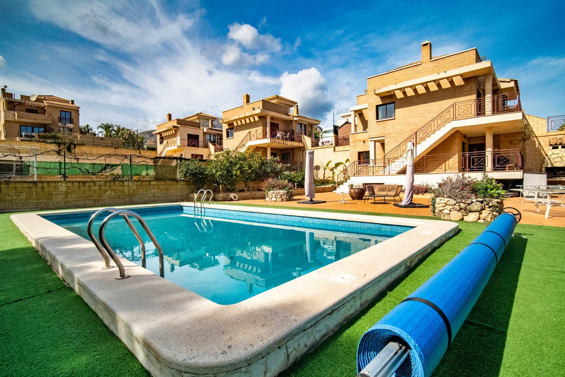 Reventa - Villa -
La Nucía - La Alberca