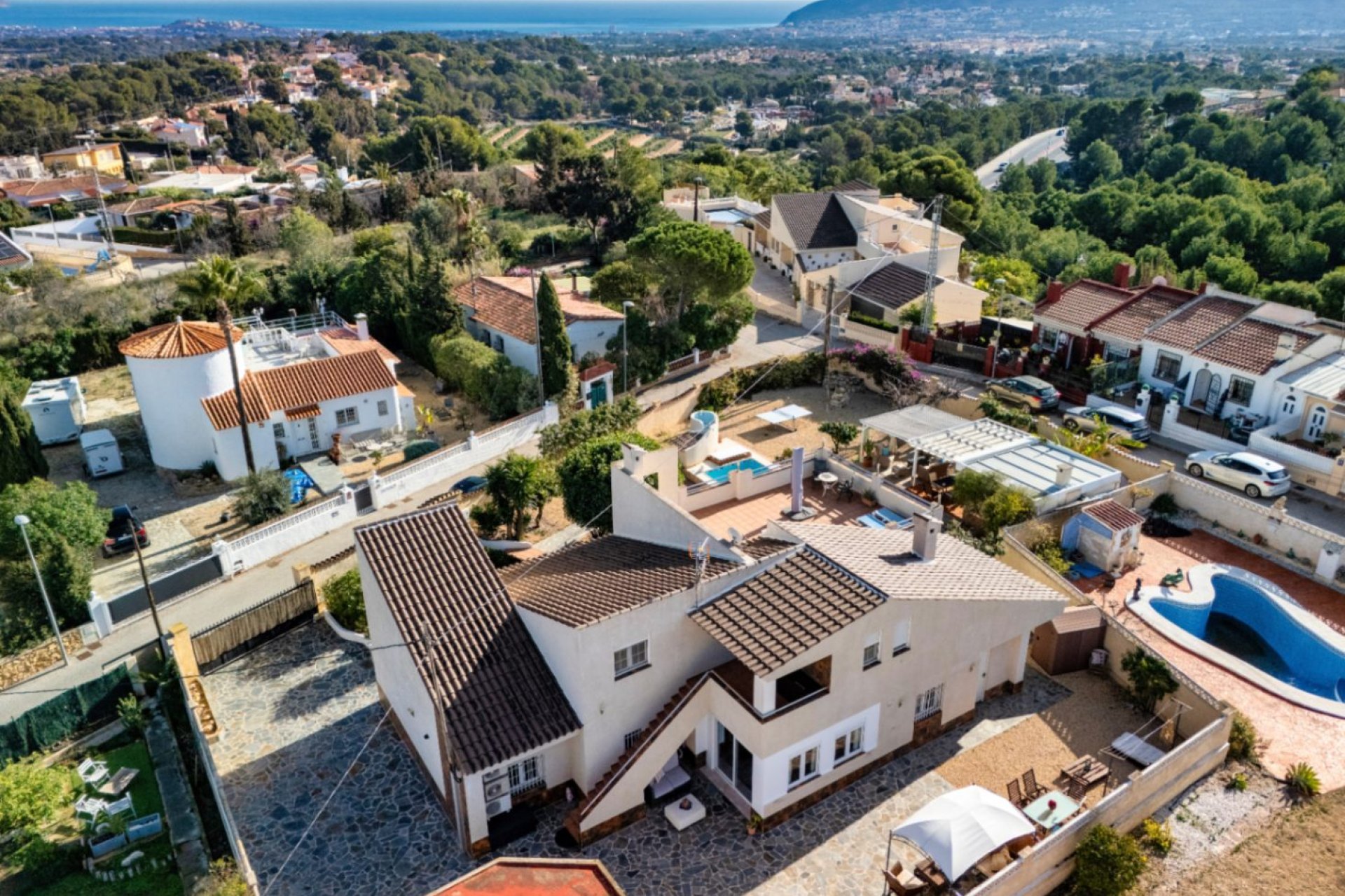 Reventa - Villa -
La Nucía - Montebello - Nou Espai