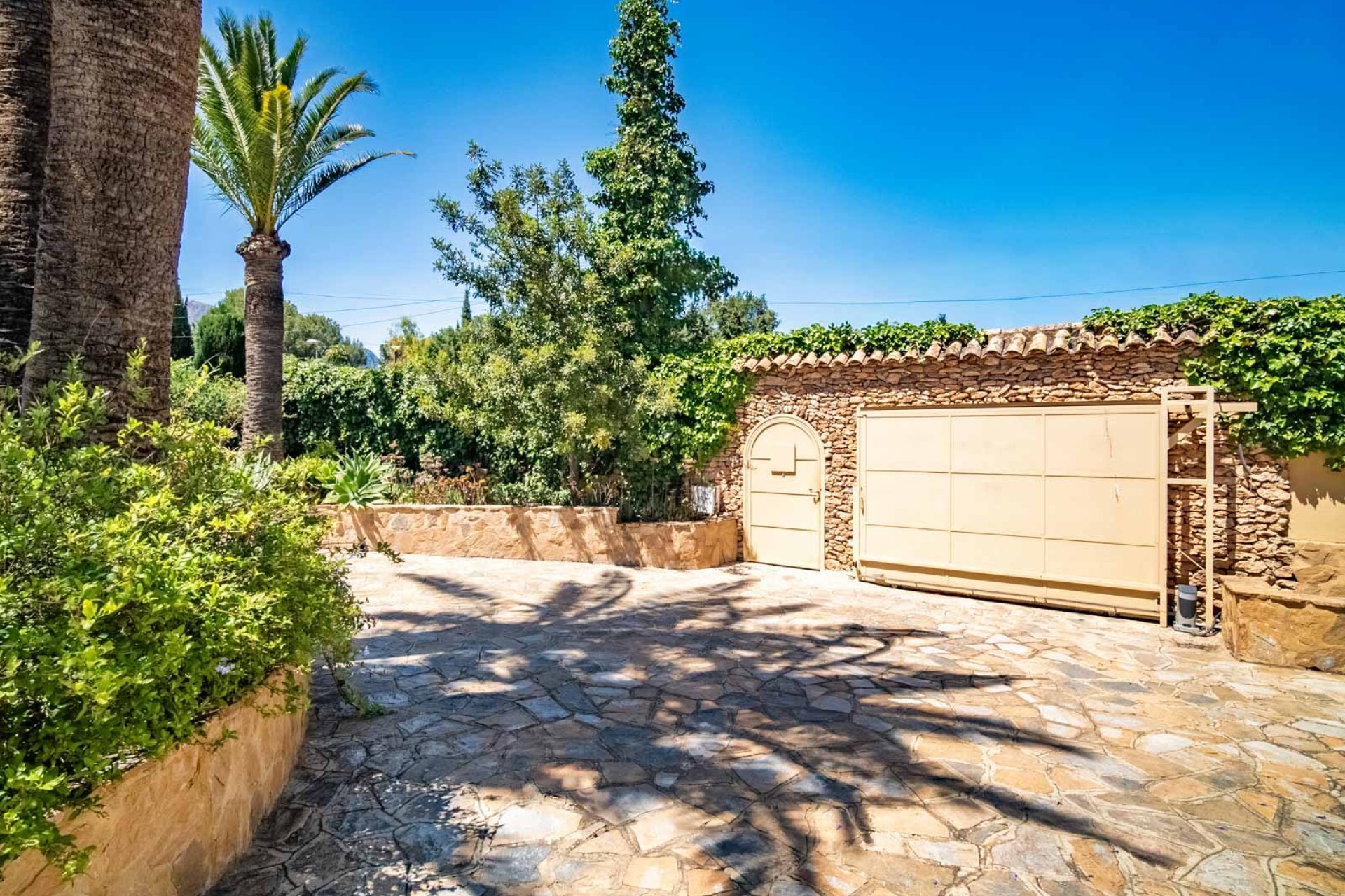 Reventa - Villa -
La Nucía - San Rafael