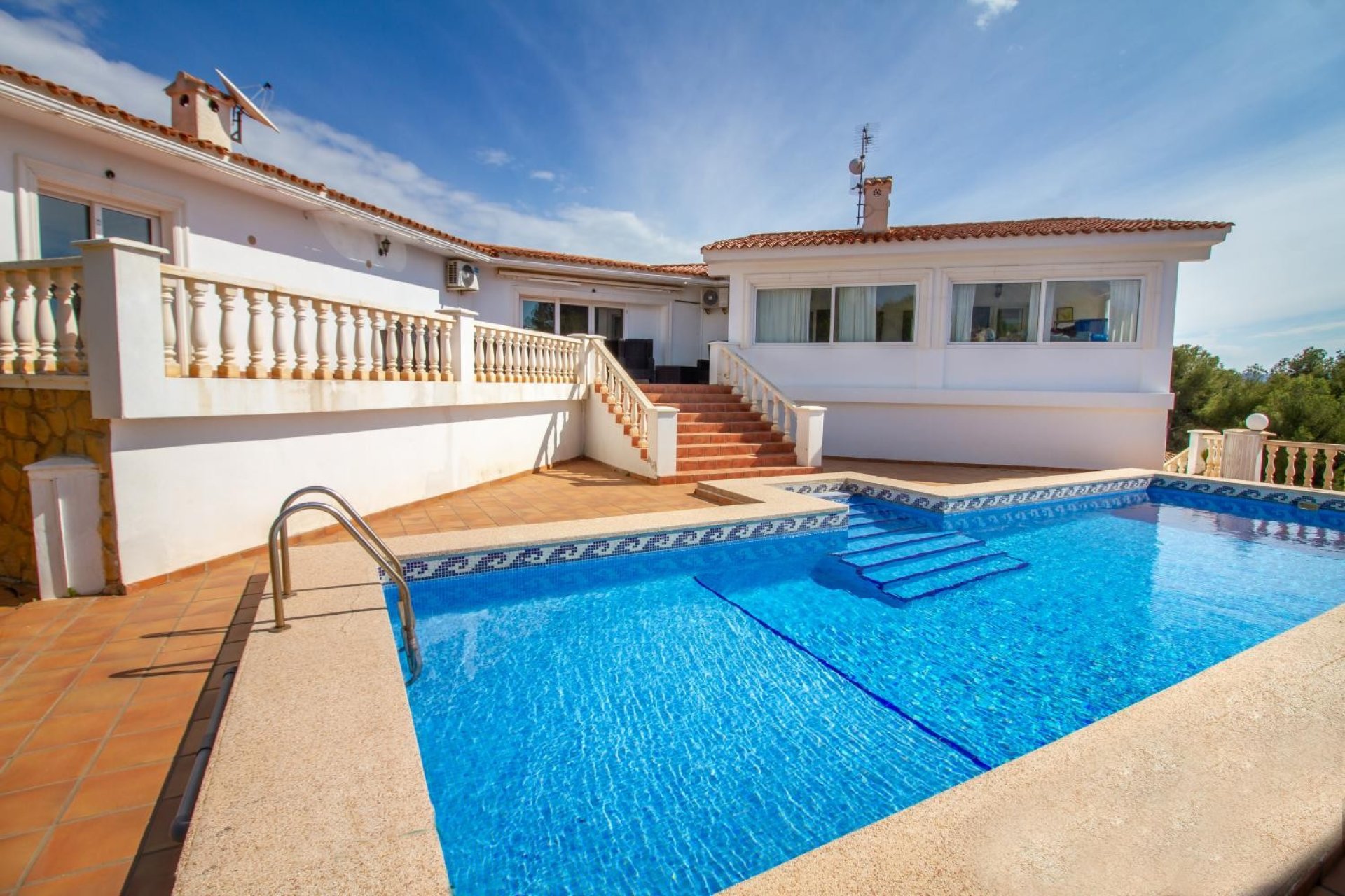 Reventa - Villa -
La Nucía