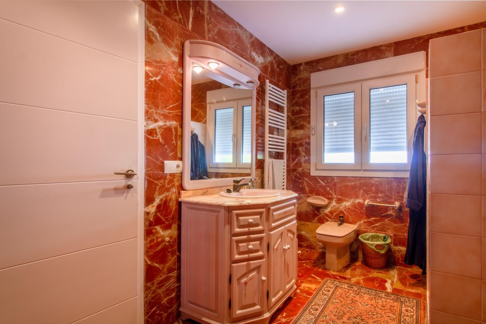 Reventa - Villa -
La Nucía