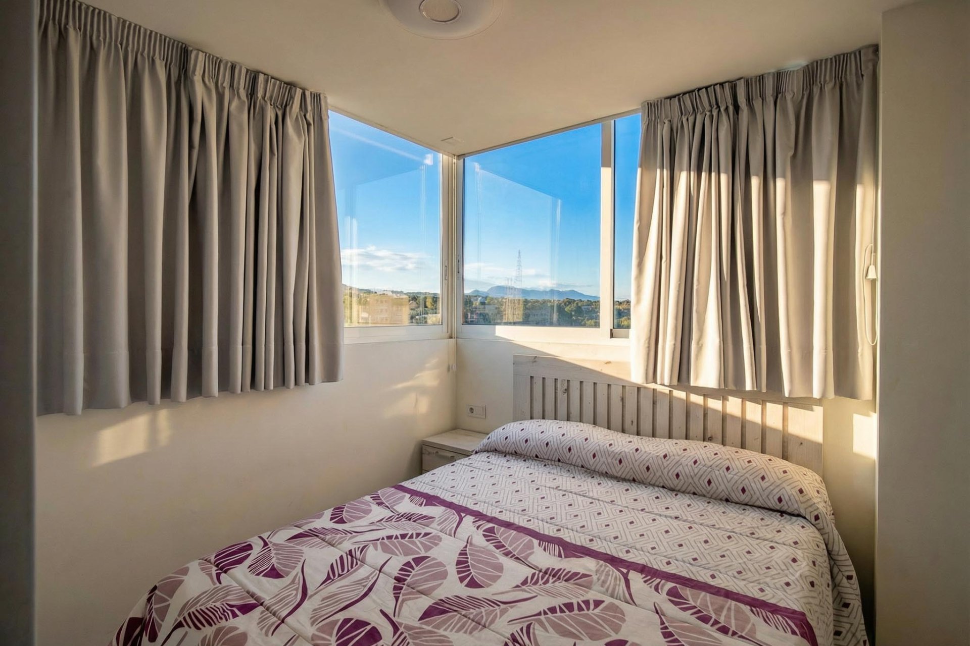 Revente - apartment -
Finestrat - Cala de Finestrat