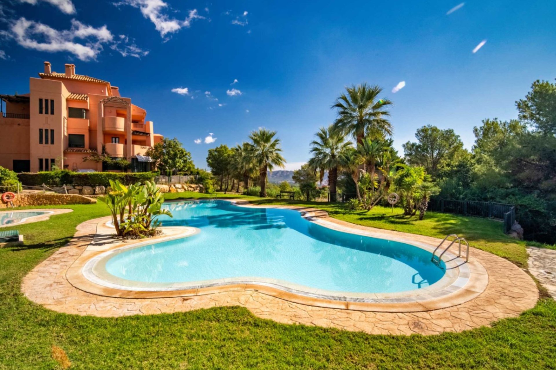 Revente - apartment -
Finestrat - Sierra cortina