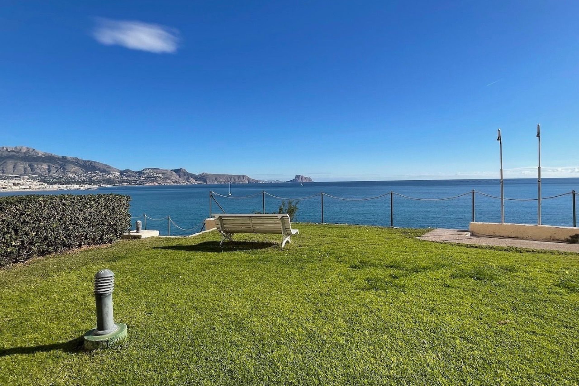Revente - Appartement -
Albir