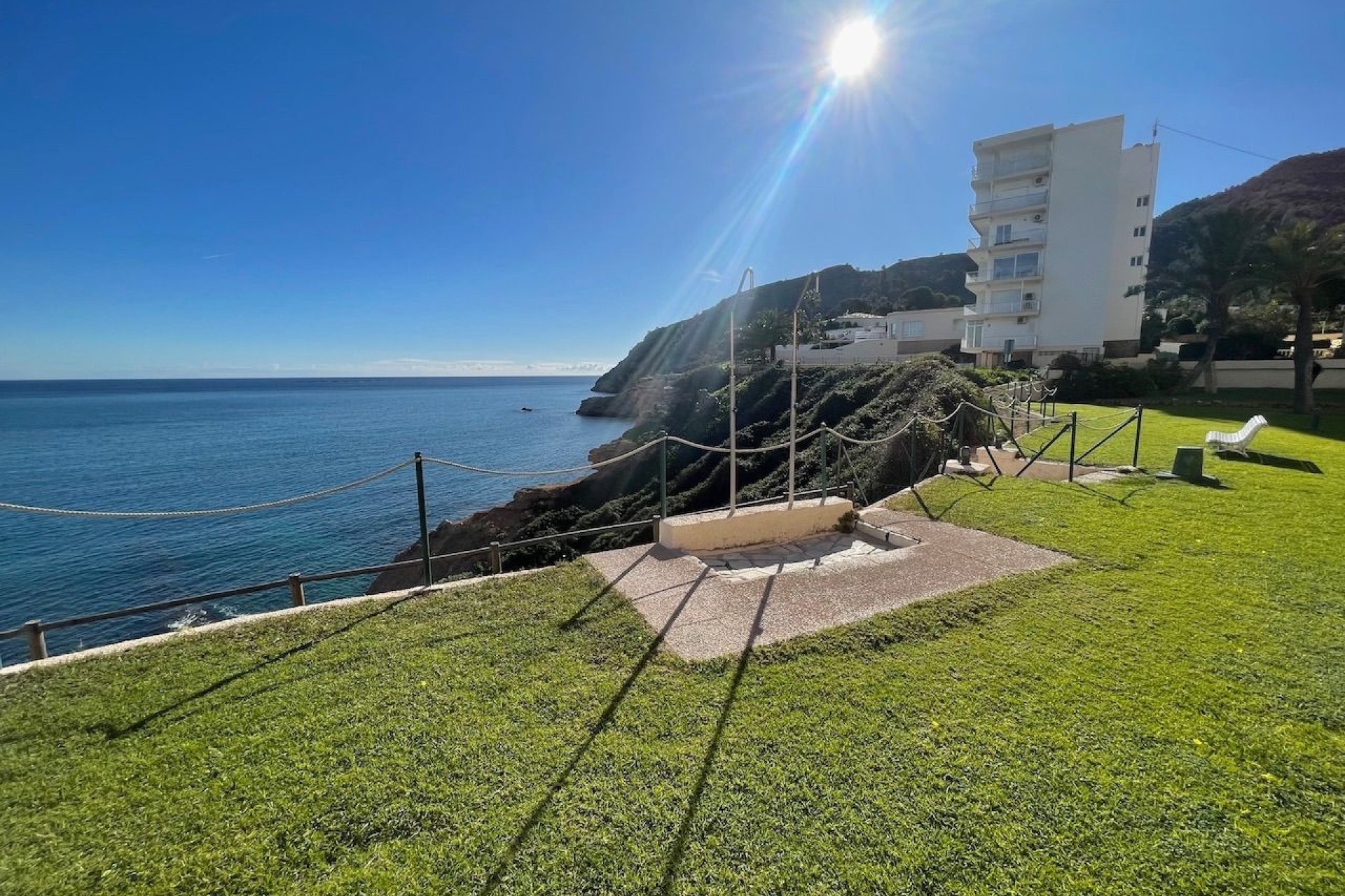 Revente - Appartement -
Albir