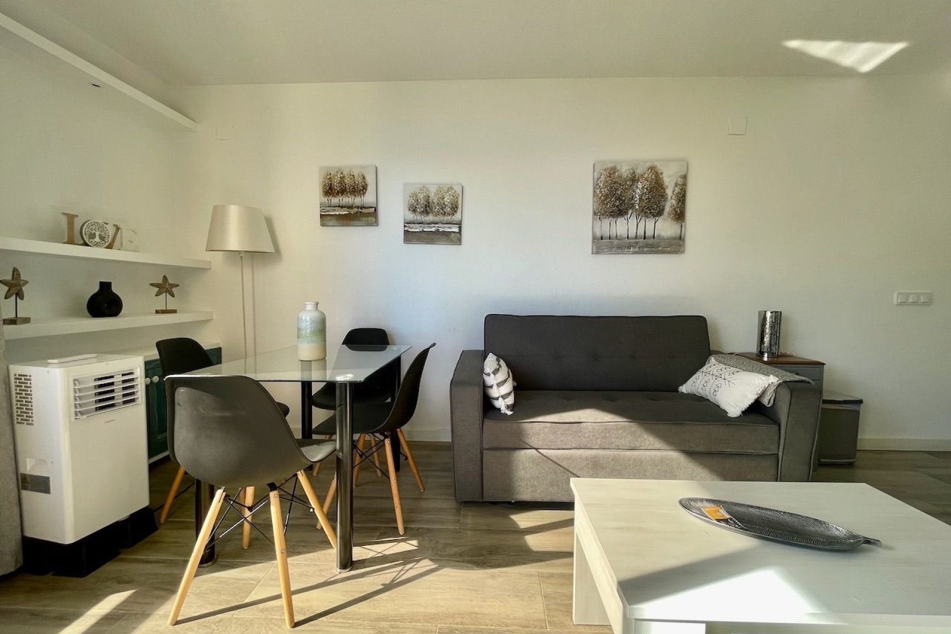 Revente - Appartement -
Albir