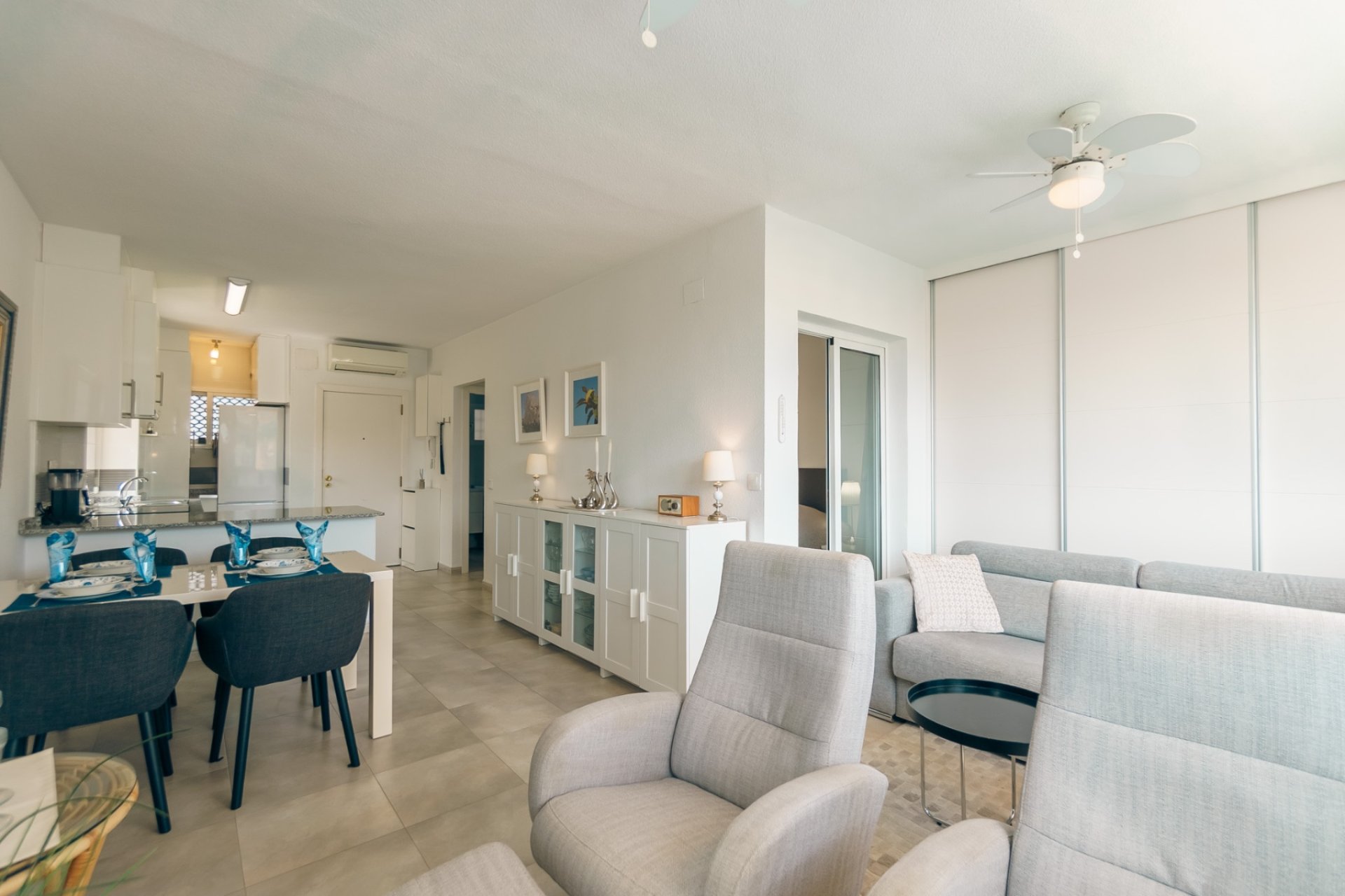 Revente - Appartement -
Albir