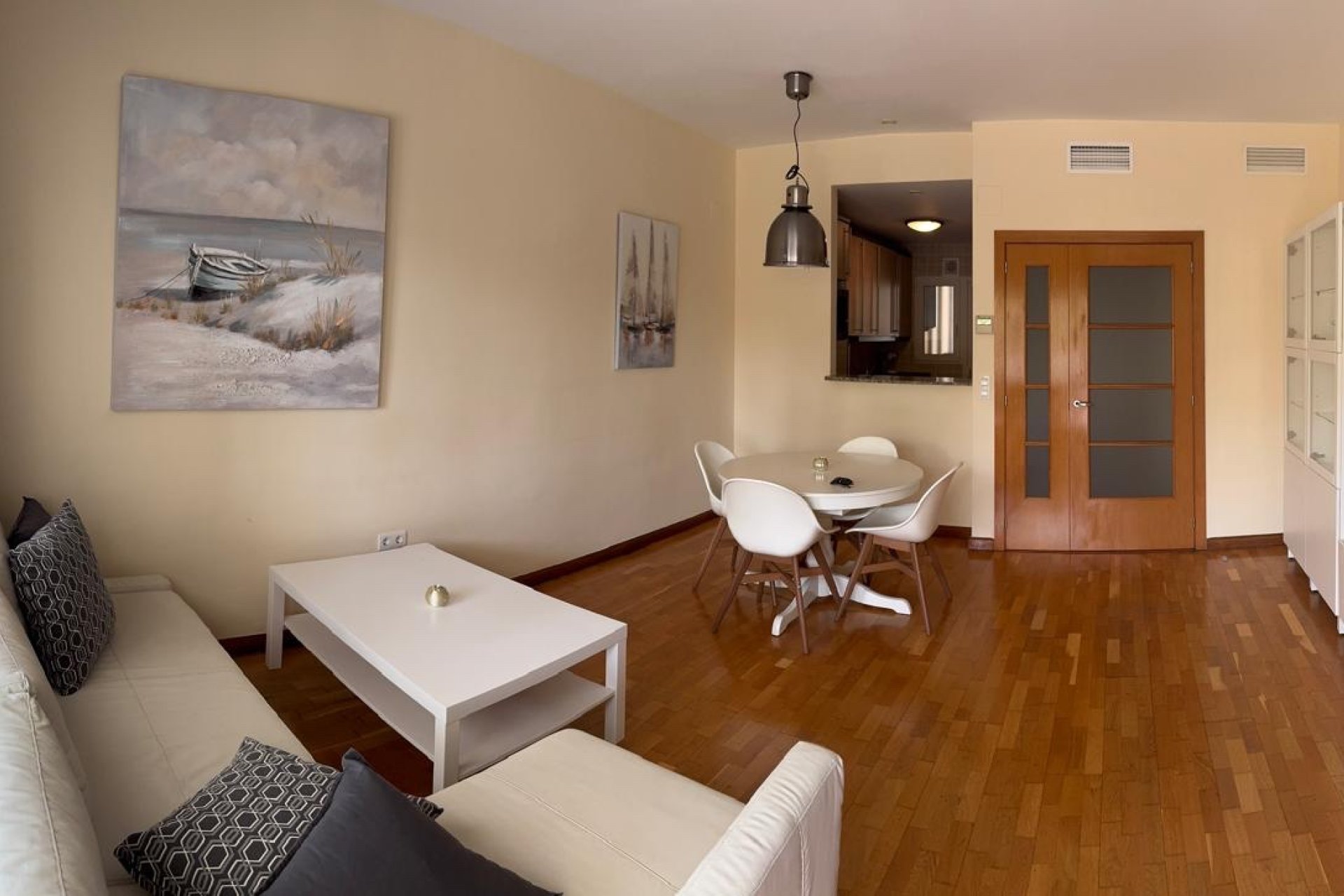 Revente - Appartement -
Albir