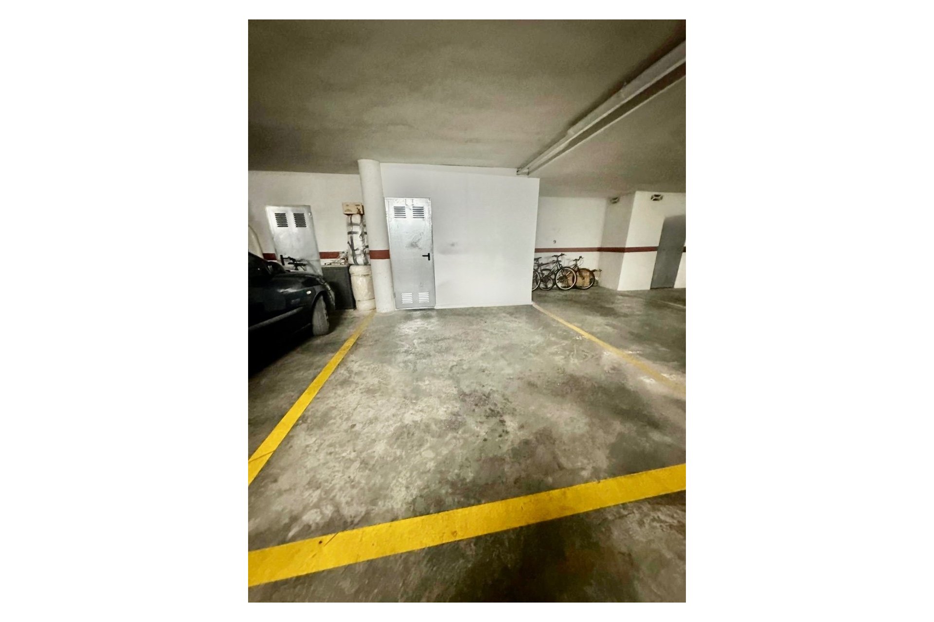 Revente - Appartement -
Albir