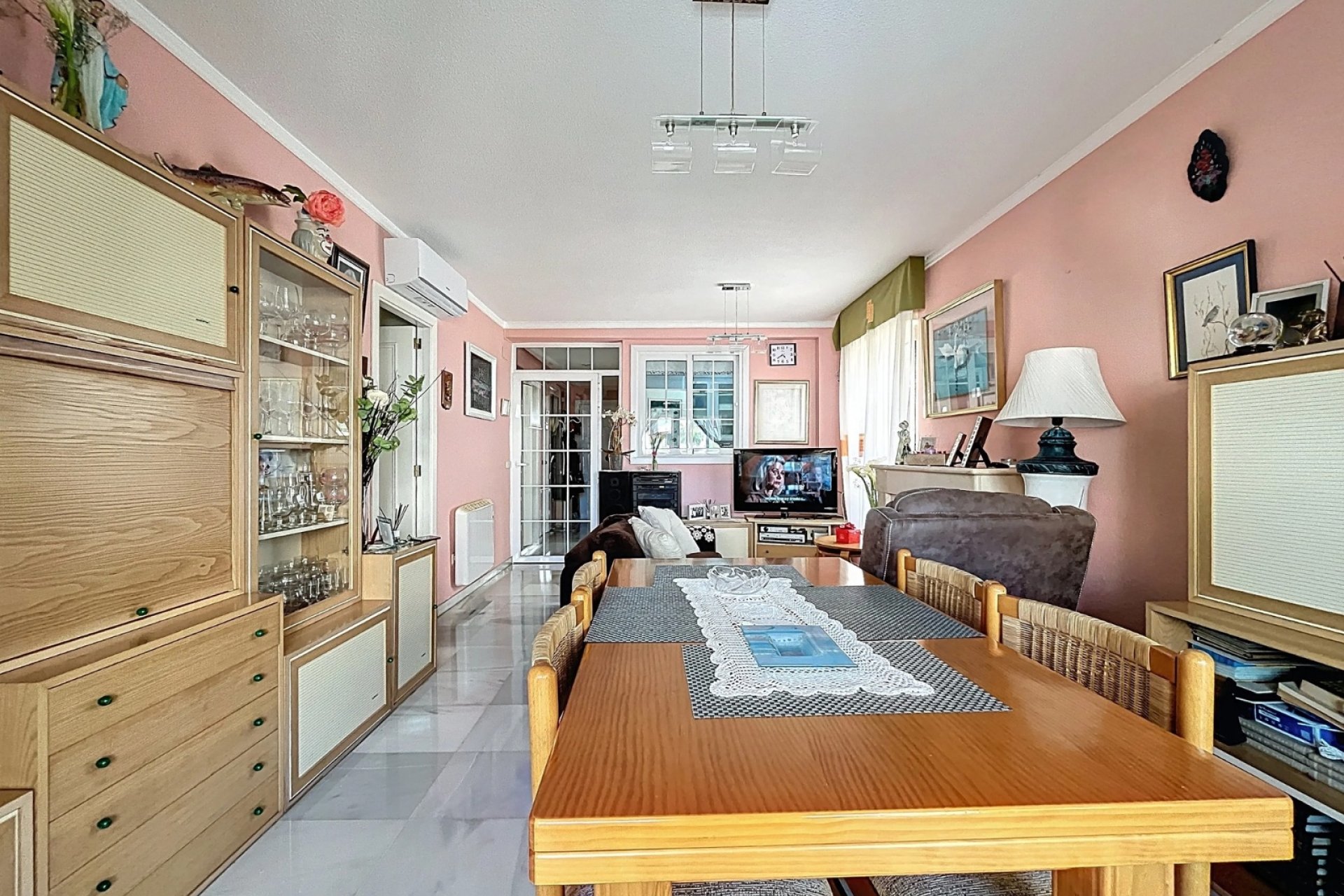 Revente - Appartement -
Albir