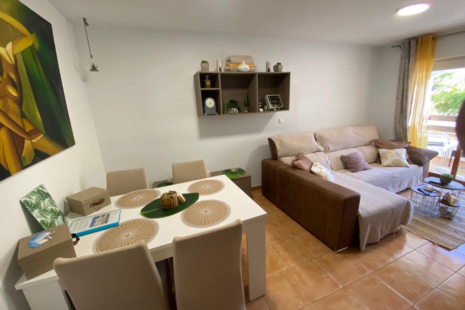 Revente - Appartement -
Albir