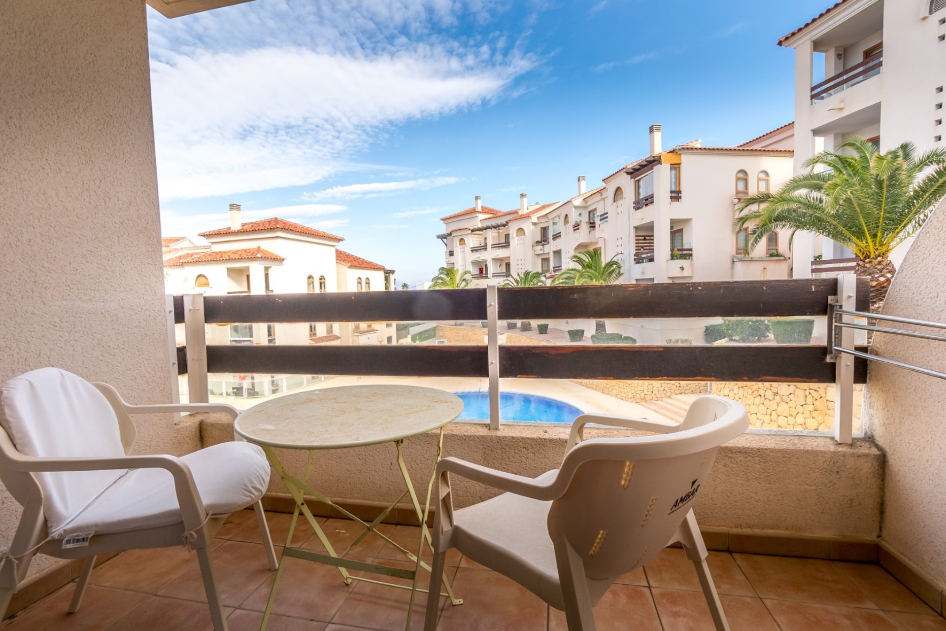 Revente - Appartement -
Albir