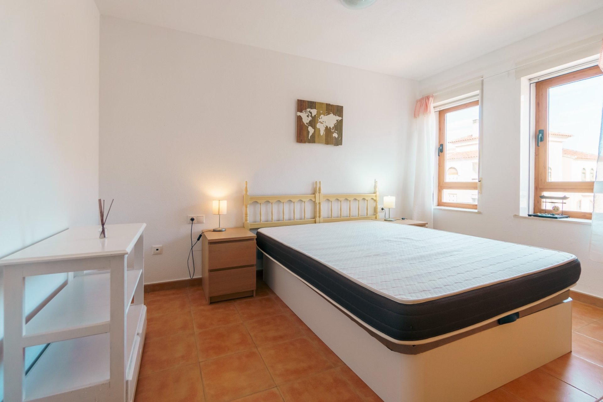 Revente - Appartement -
Albir