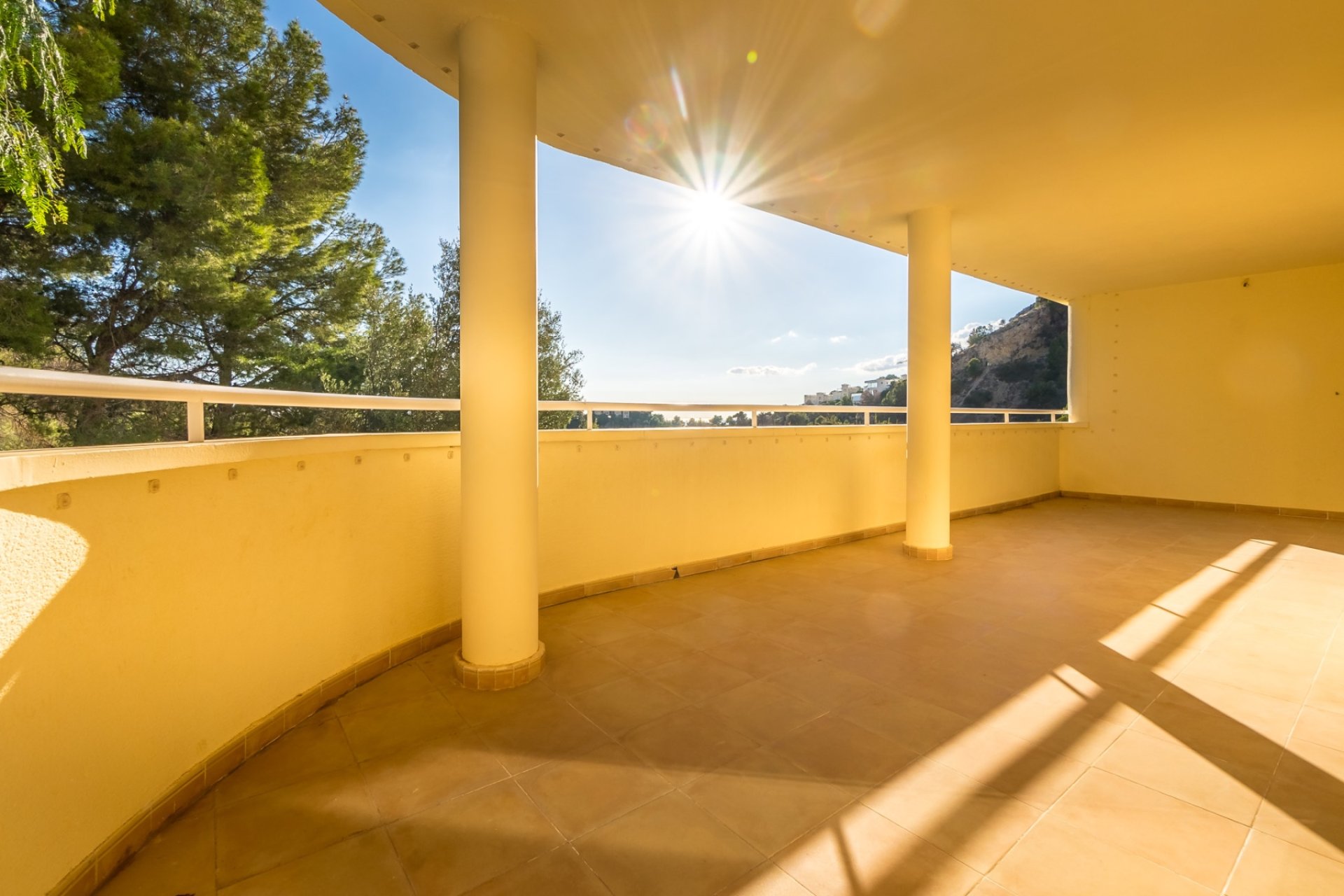 Revente - Appartement -
Altea