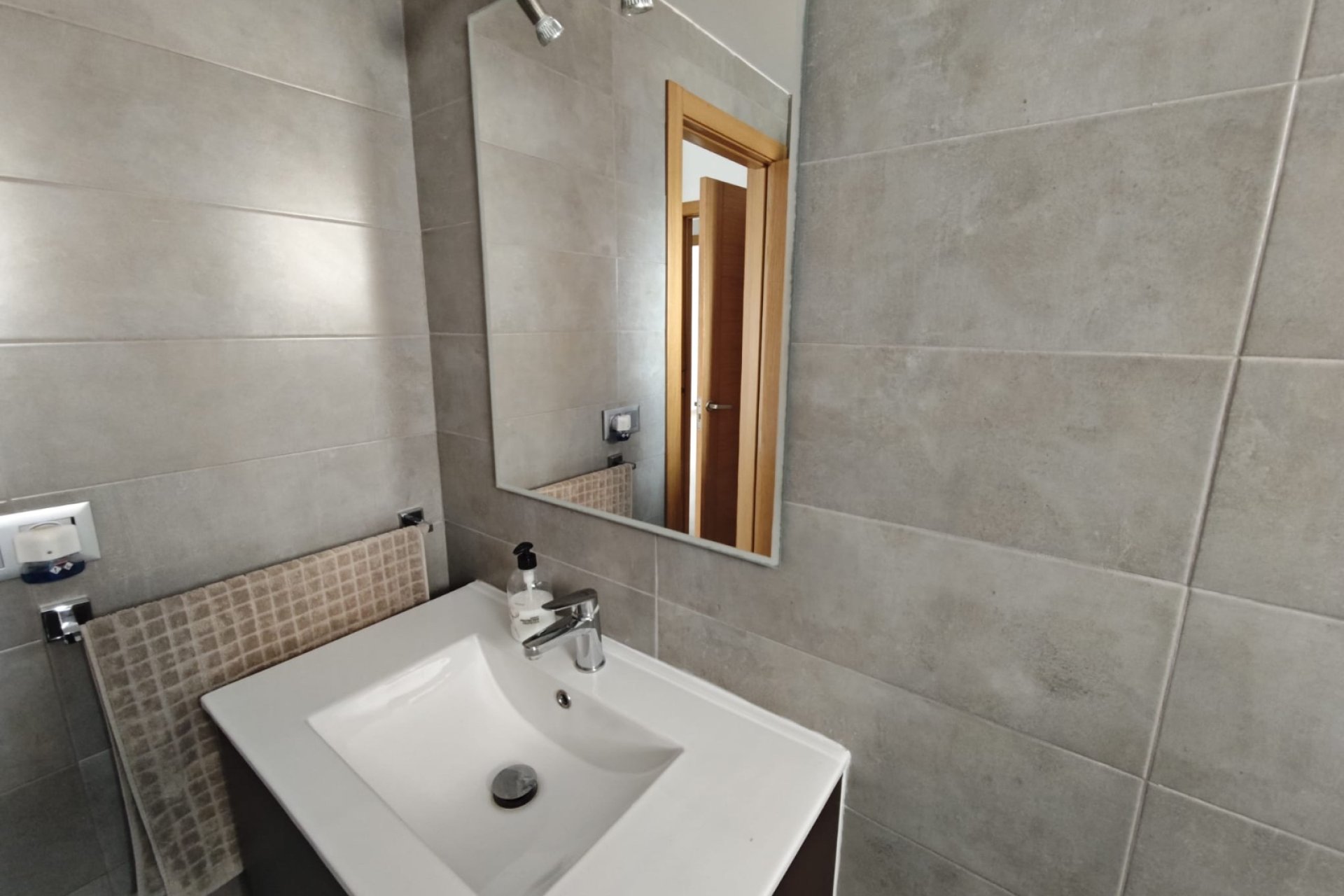 Revente - Appartement -
Benidorm - Poniente
