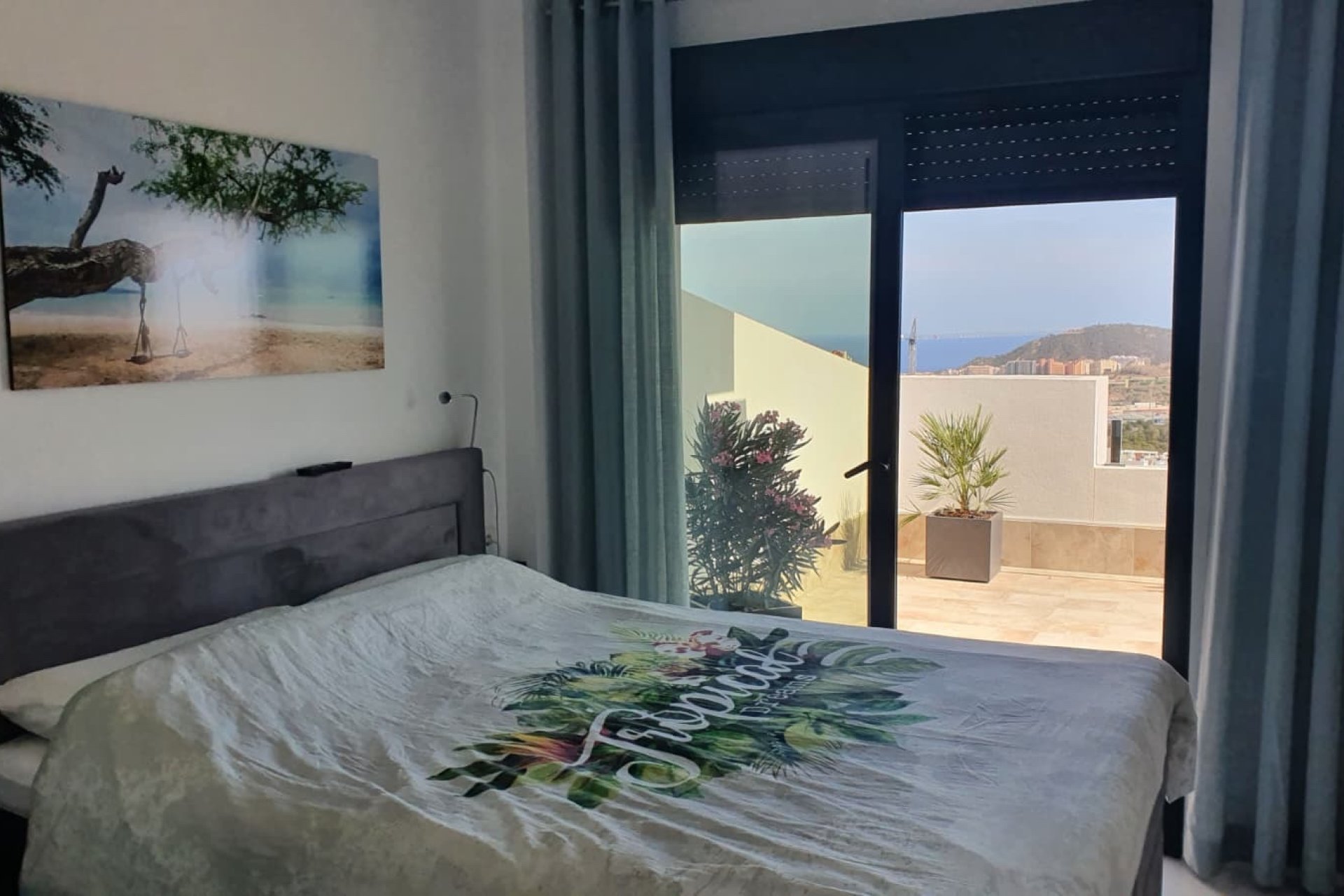 Revente - Appartement -
Finestrat