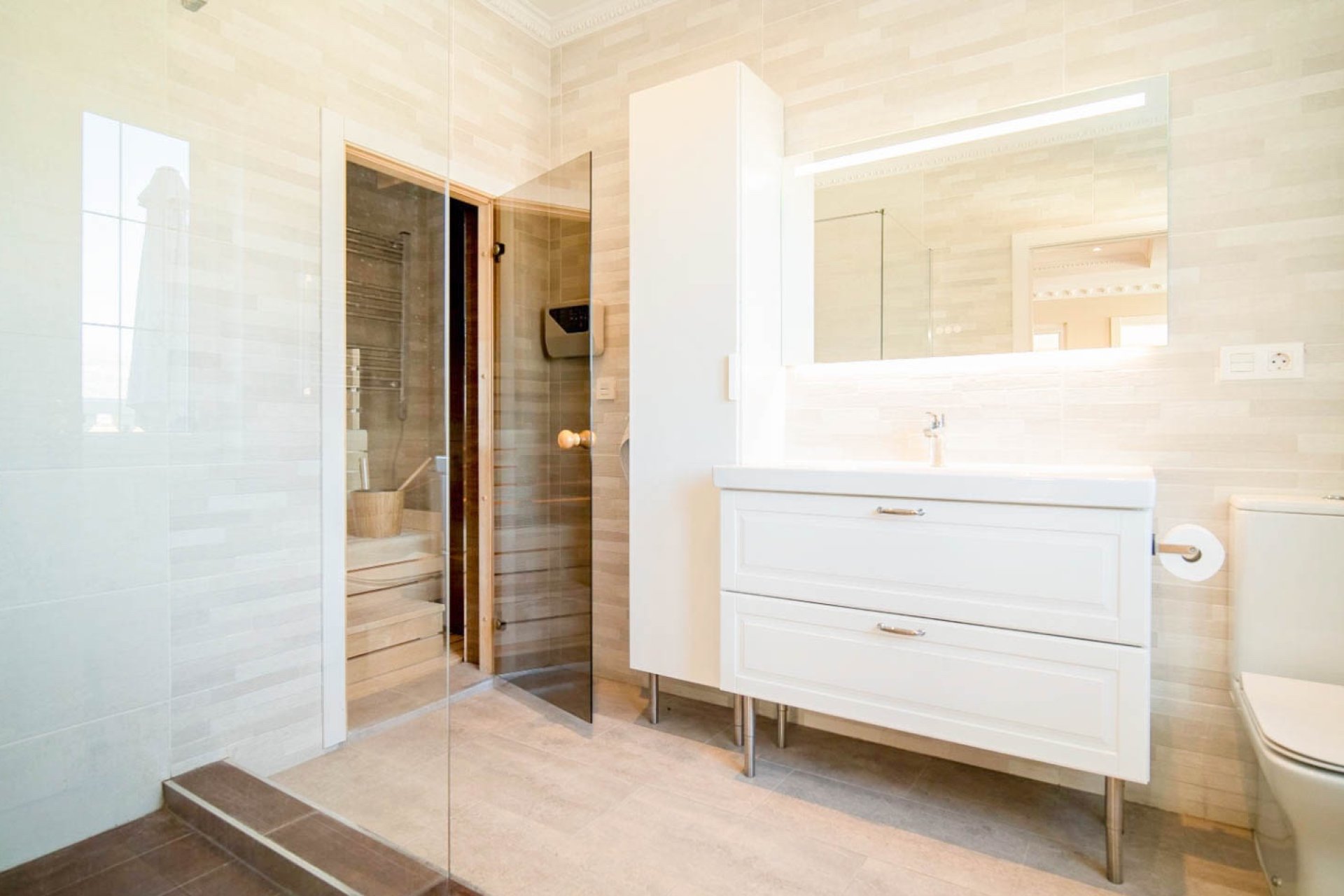 Revente -  Chalet / Villa -
Albir