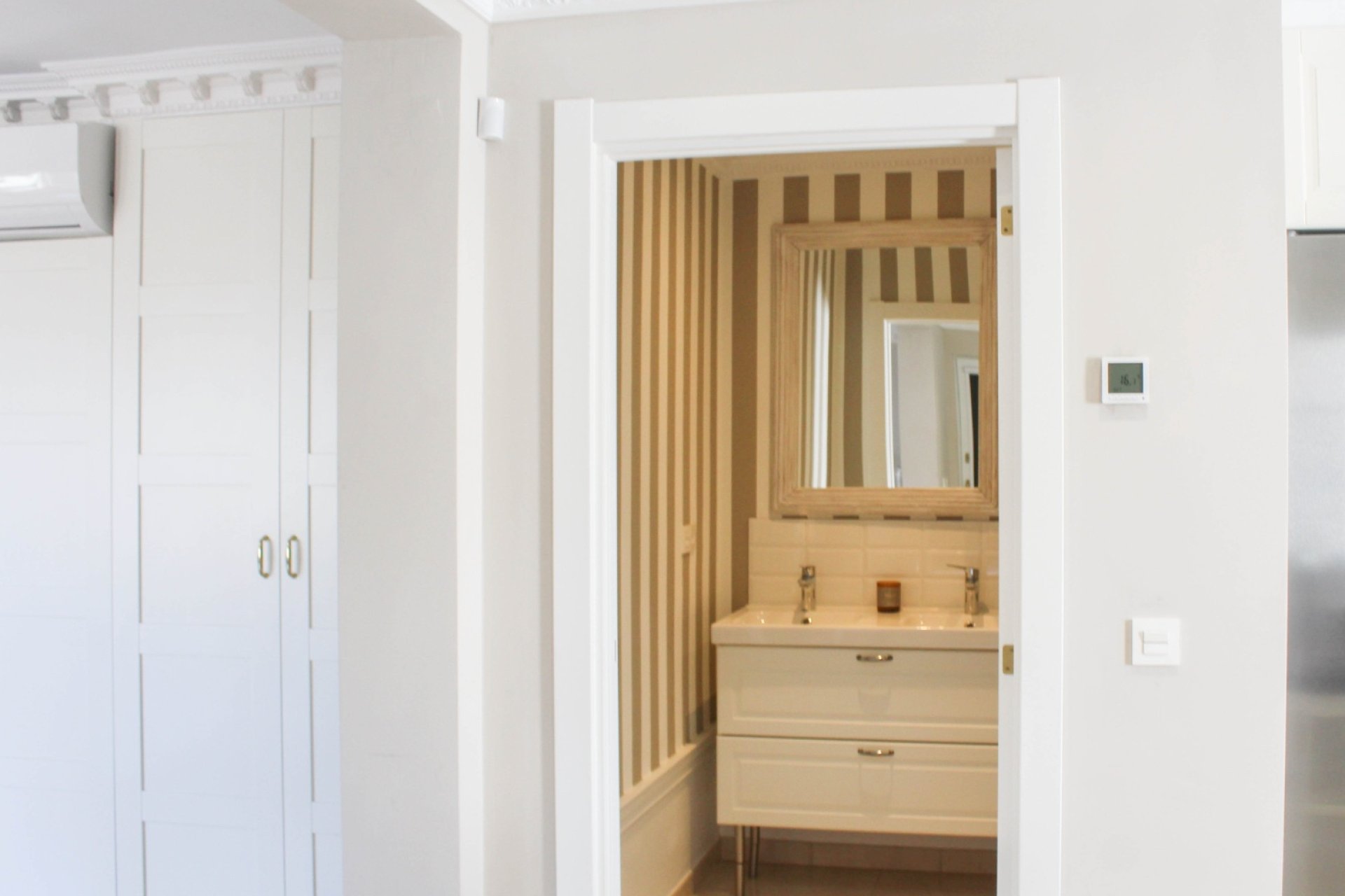 Revente -  Chalet / Villa -
Albir