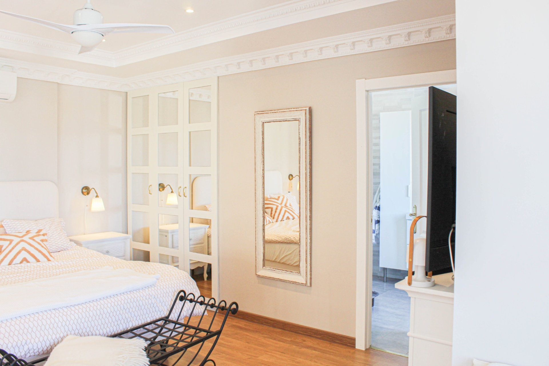 Revente -  Chalet / Villa -
Albir