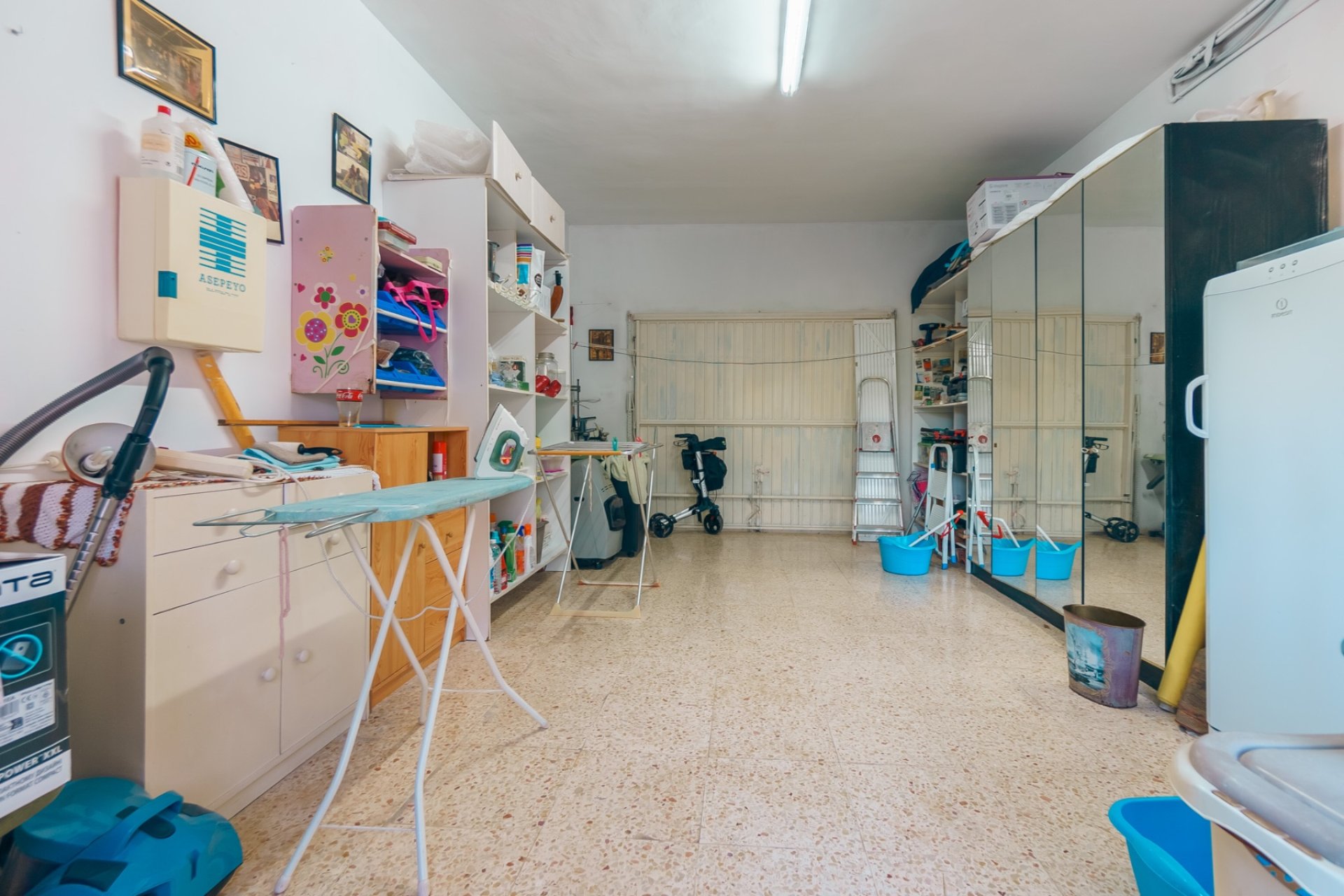 Revente -  Chalet / Villa -
Albir