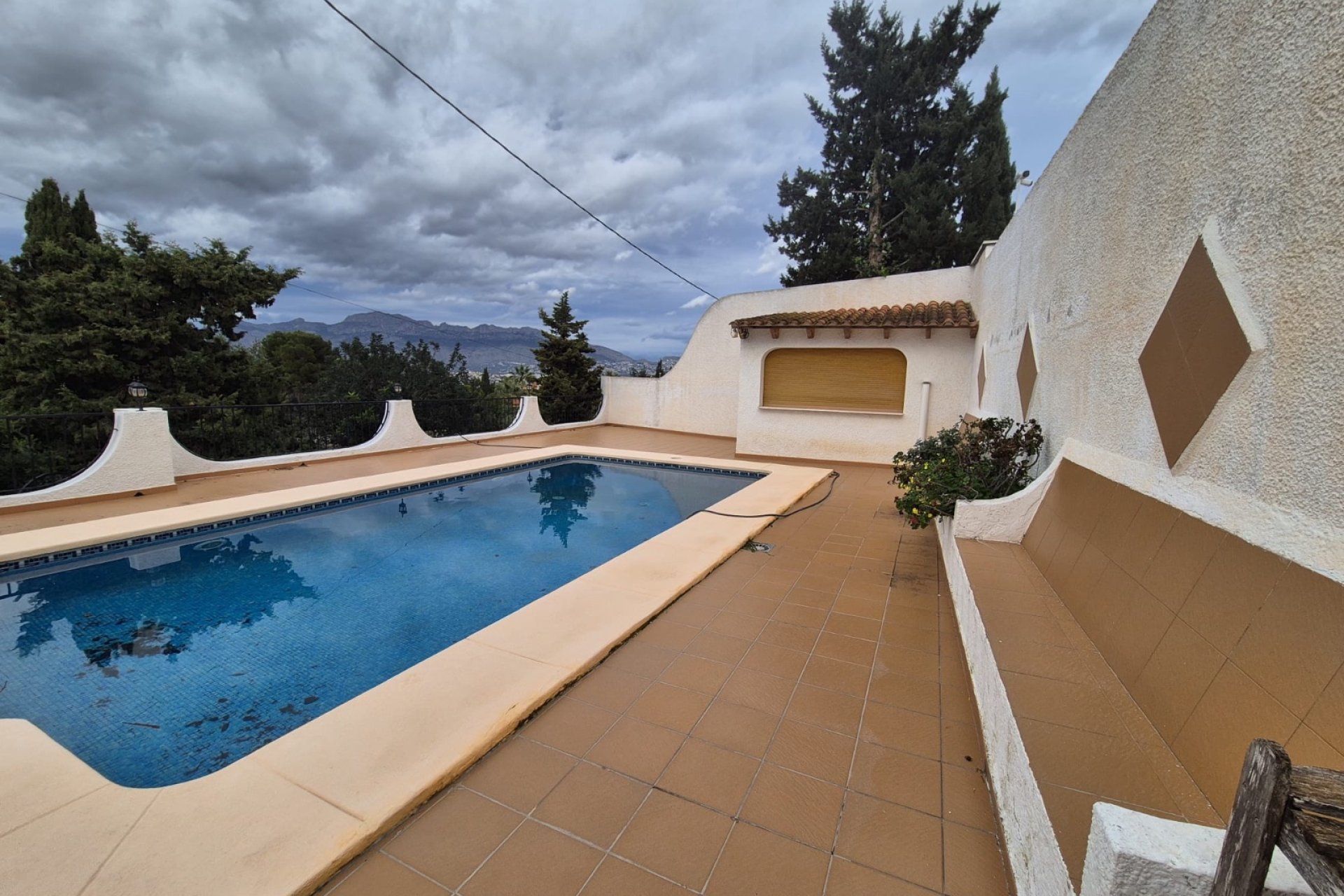 Revente -  Chalet / Villa -
Albir
