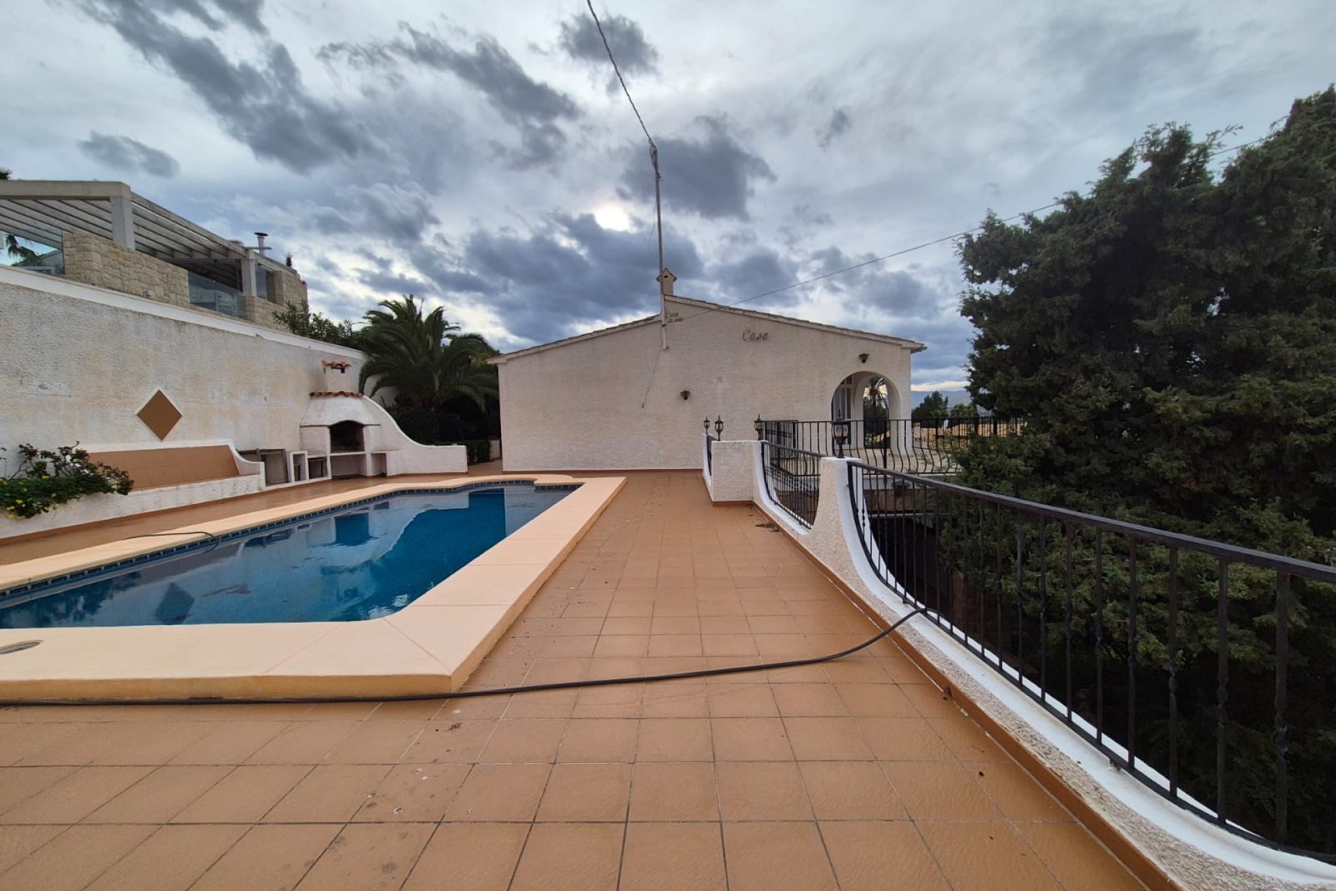 Revente -  Chalet / Villa -
Albir