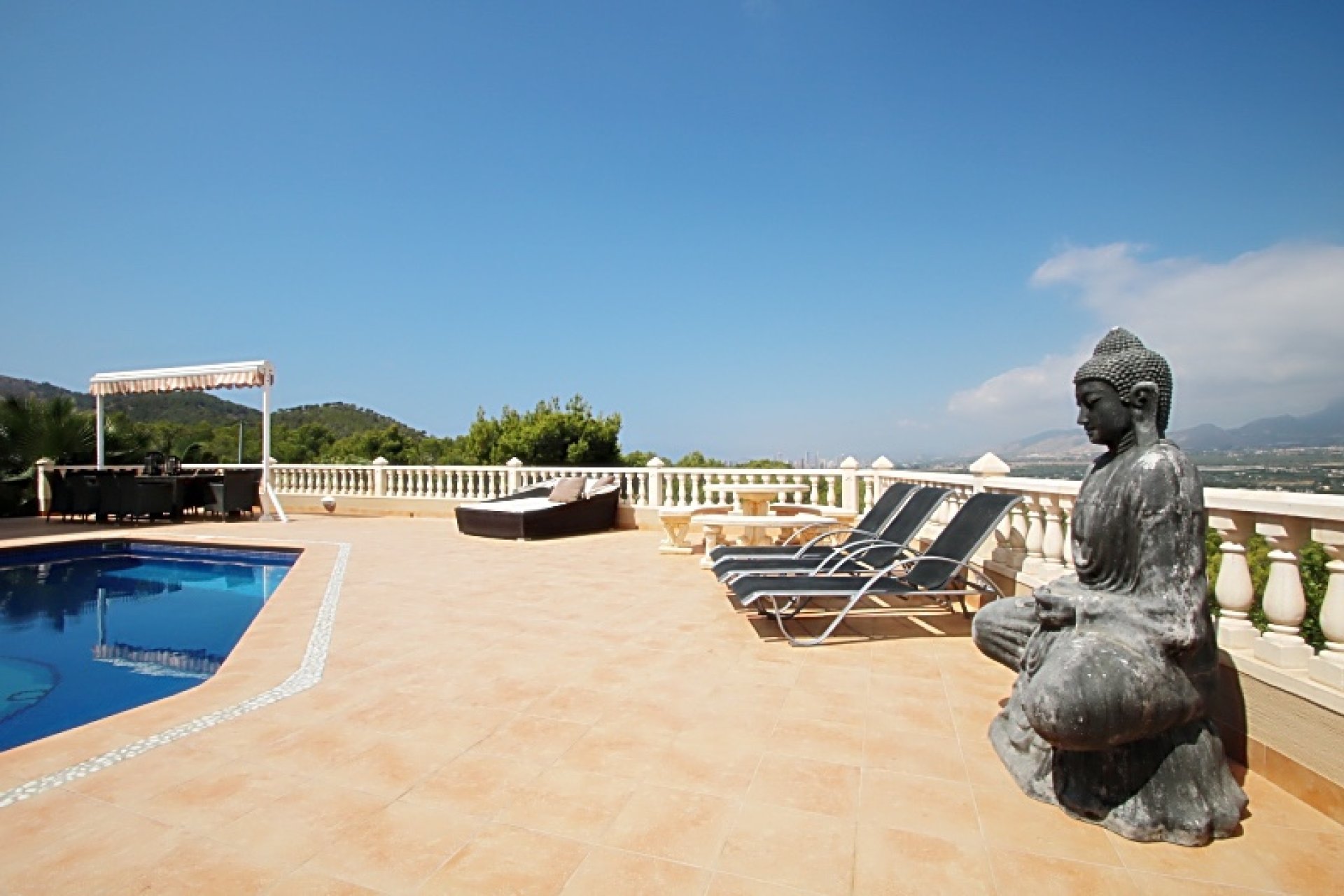 Revente -  Chalet / Villa -
Albir