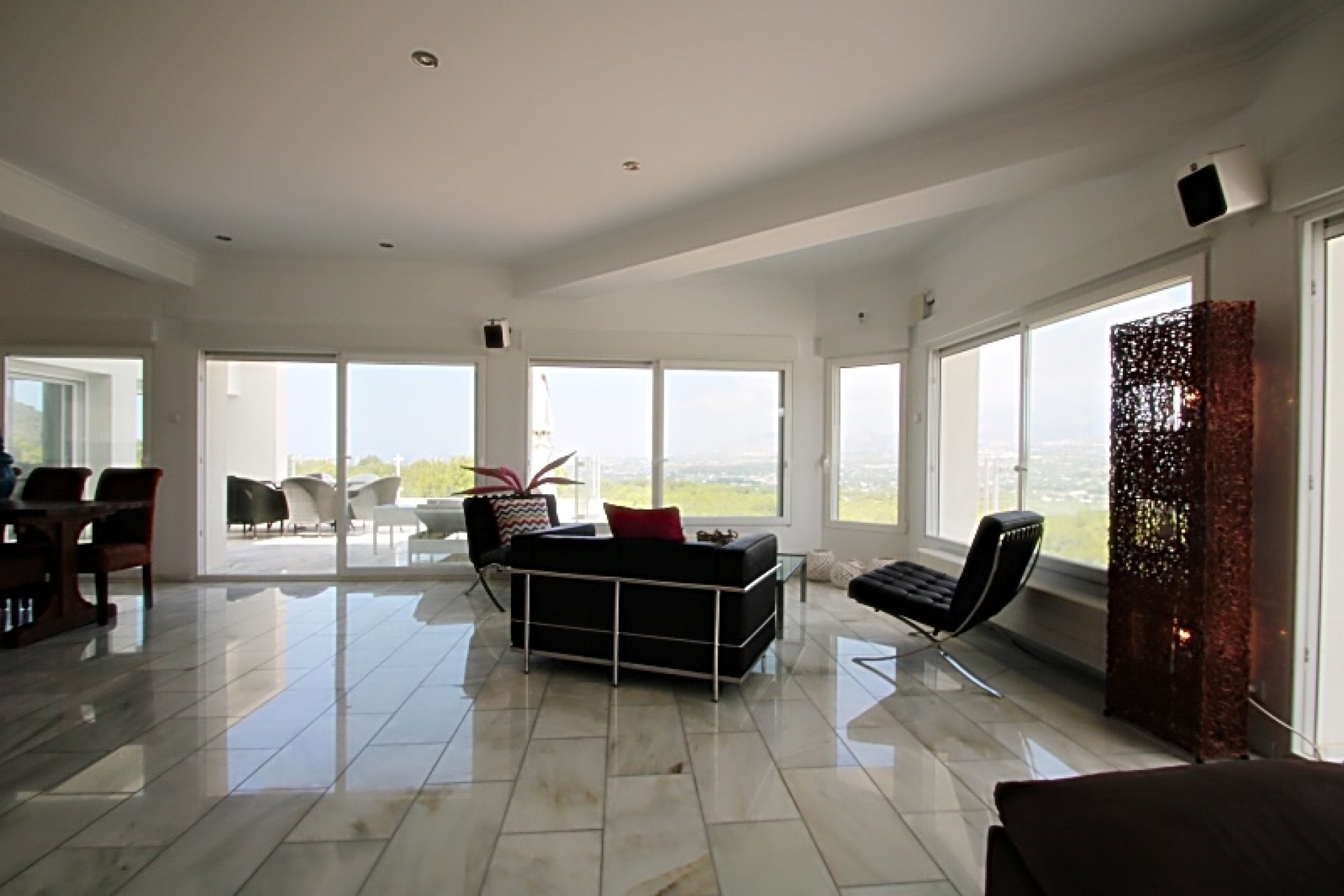 Revente -  Chalet / Villa -
Albir