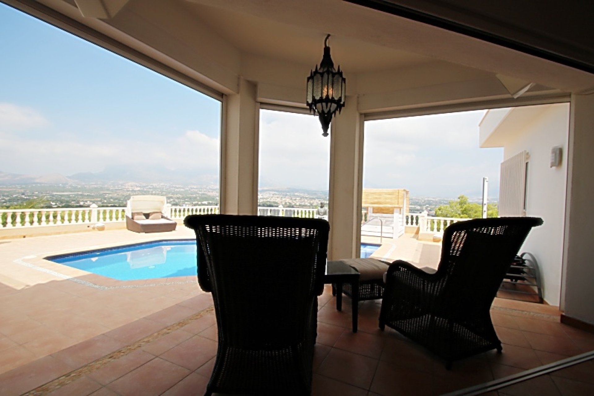 Revente -  Chalet / Villa -
Albir