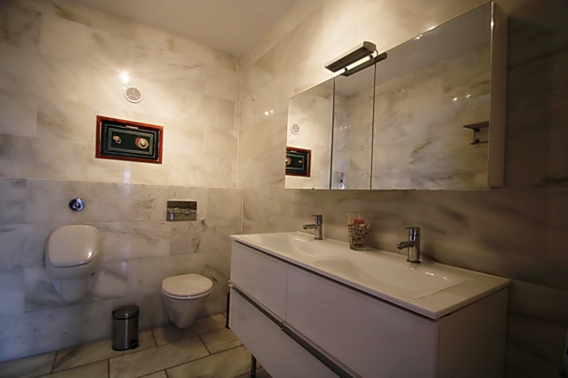 Revente -  Chalet / Villa -
Albir