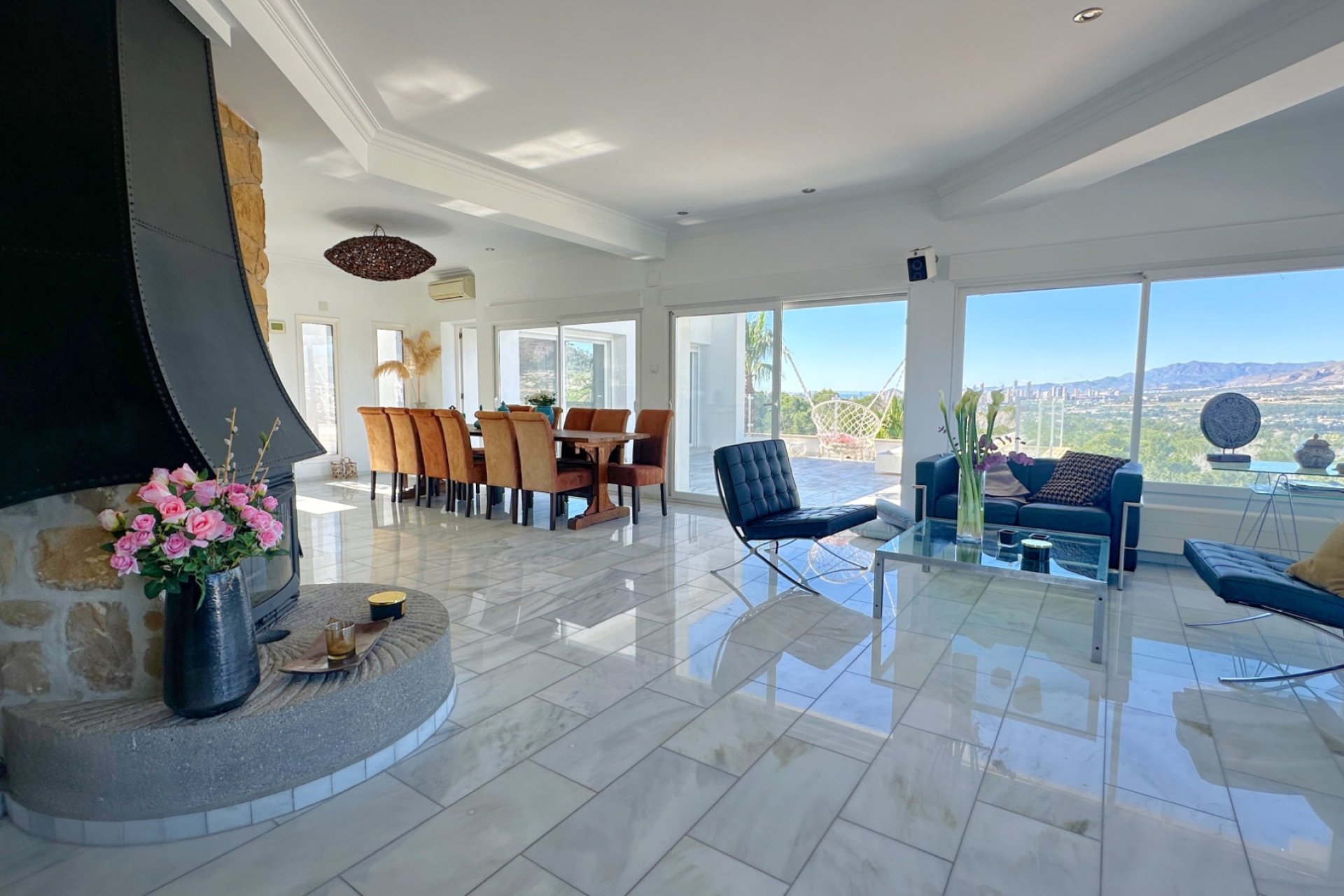 Revente -  Chalet / Villa -
Albir