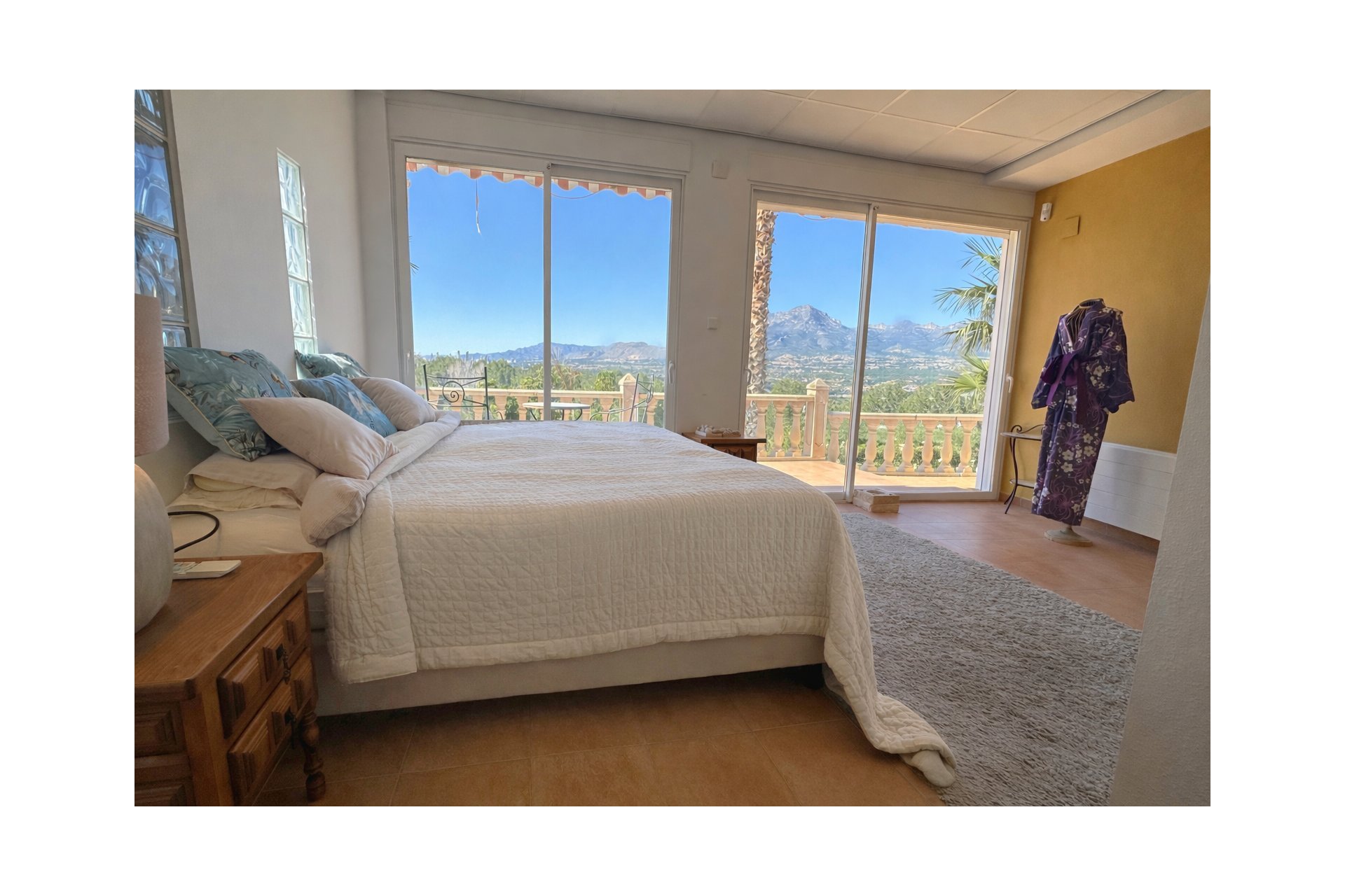 Revente -  Chalet / Villa -
Albir