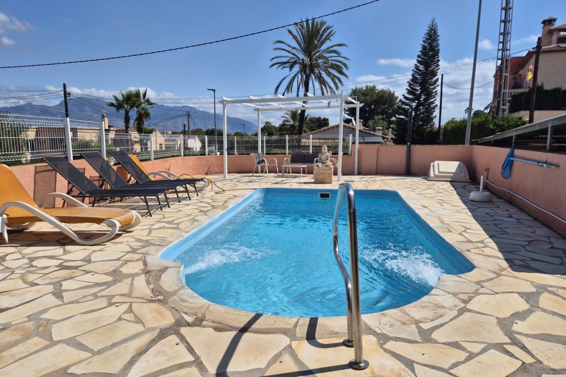 Revente -  Chalet / Villa -
Albir