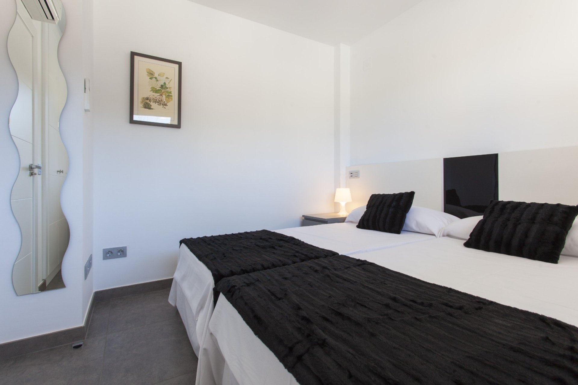 Revente -  Chalet / Villa -
Albir