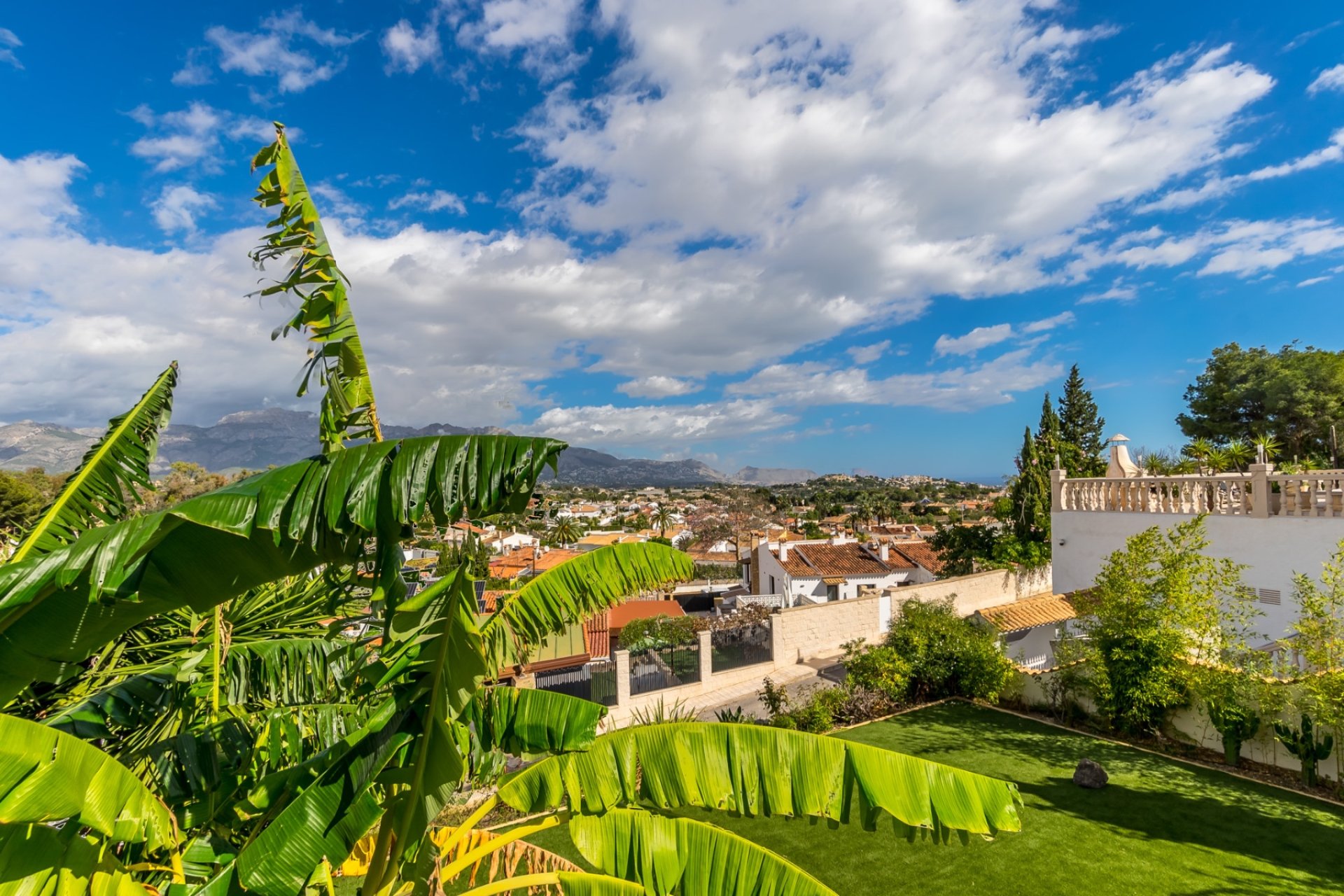 Revente -  Chalet / Villa -
Alfaz del Pi - Alfas del Pí