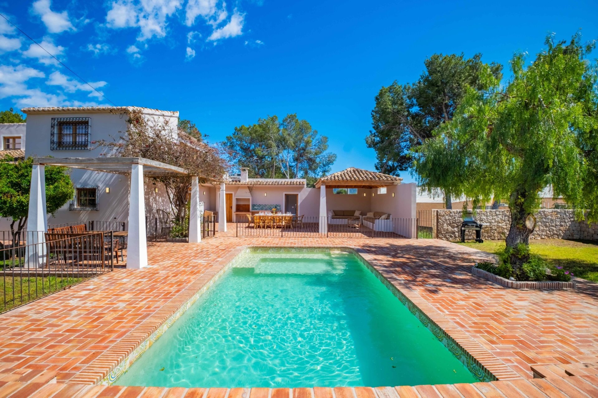 Revente -  Chalet / Villa -
Alfaz del Pi - Alfas del Pí