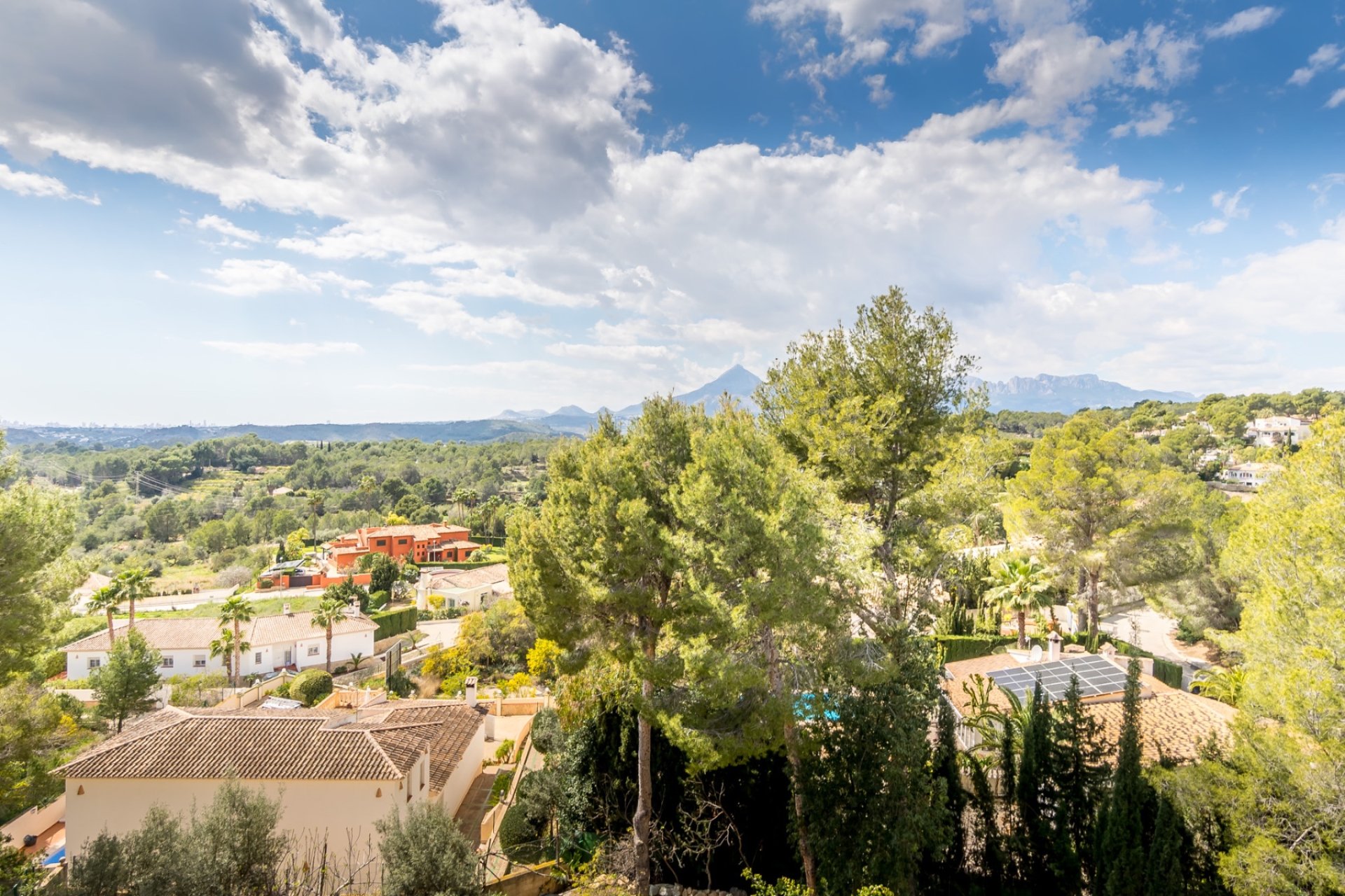 Revente -  Chalet / Villa -
Altea