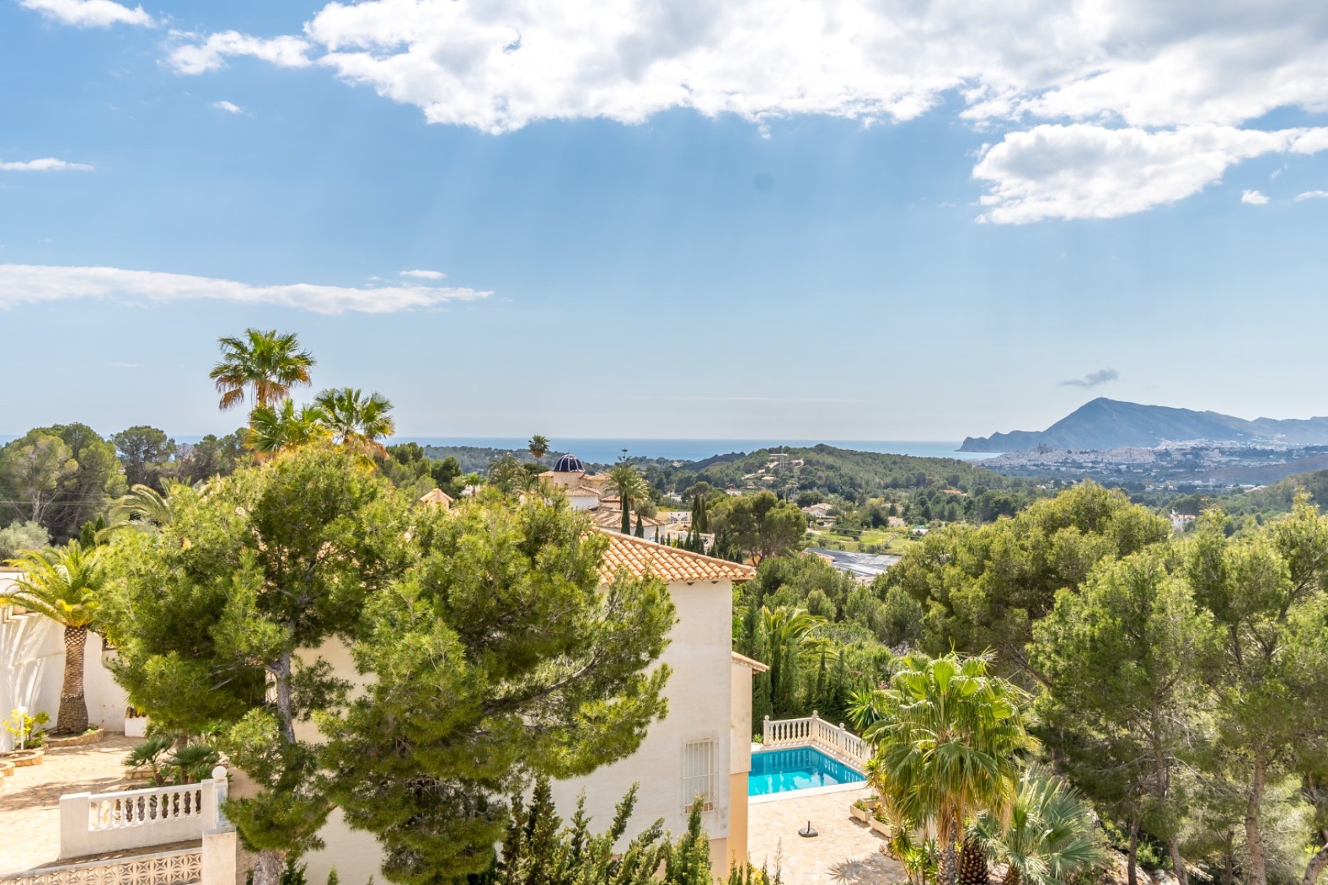 Revente -  Chalet / Villa -
Altea