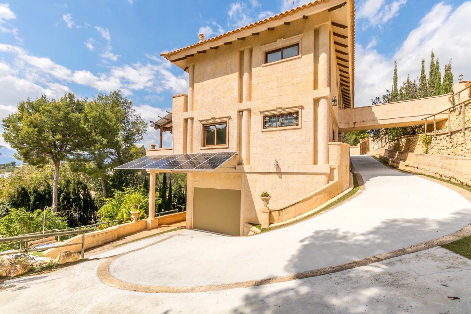 Revente -  Chalet / Villa -
Altea