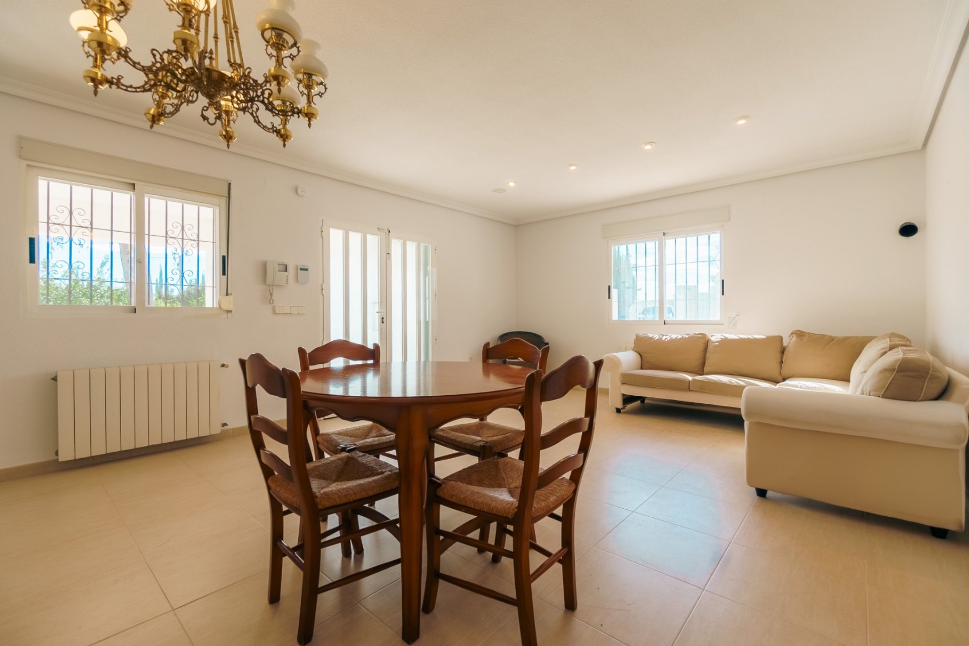 Revente -  Chalet / Villa -
Altea