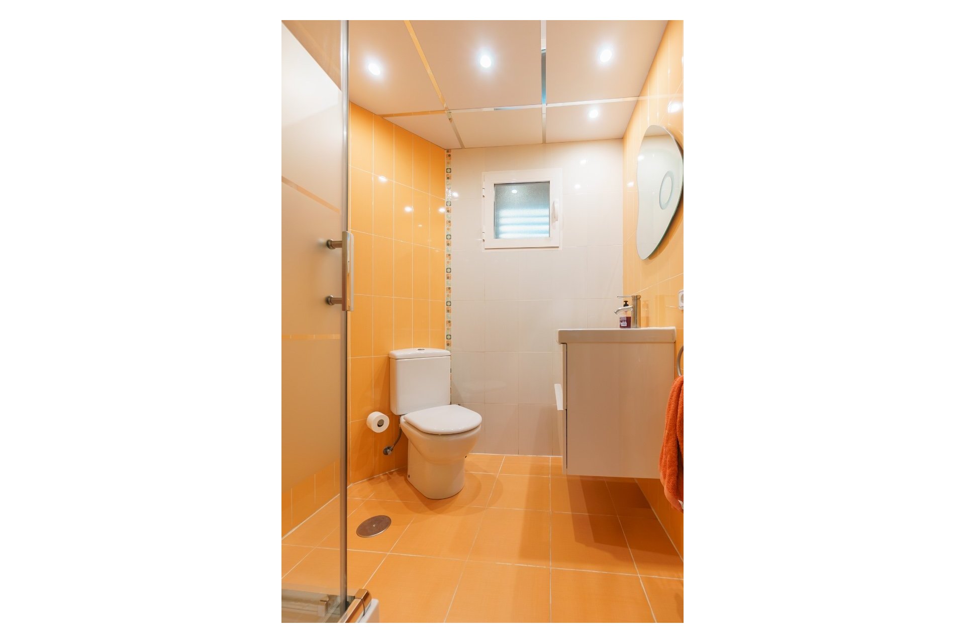 Revente -  Chalet / Villa -
Benidorm