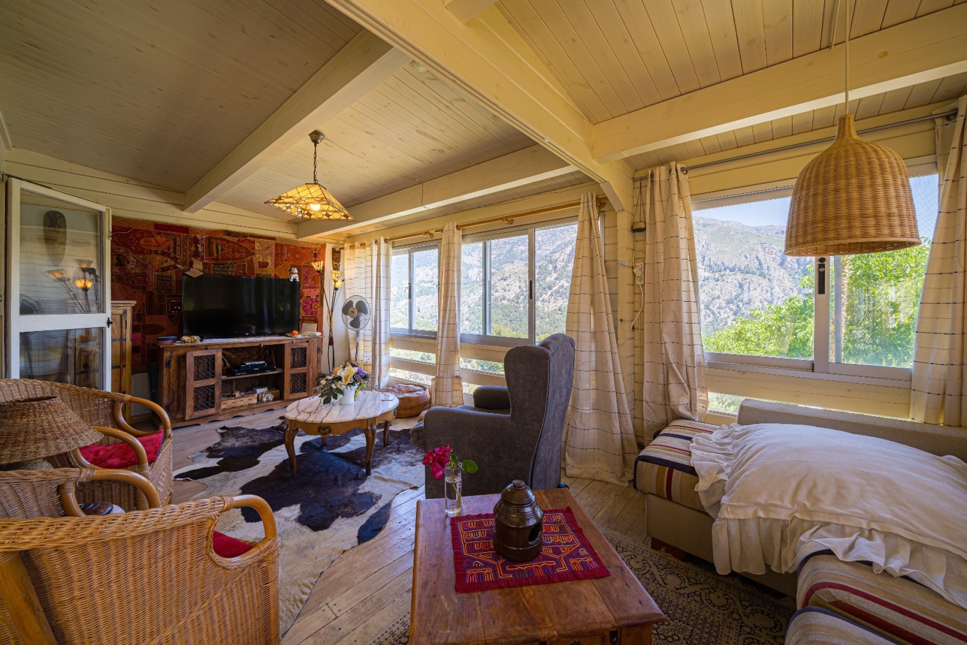 Revente -  Chalet / Villa -
Confrides