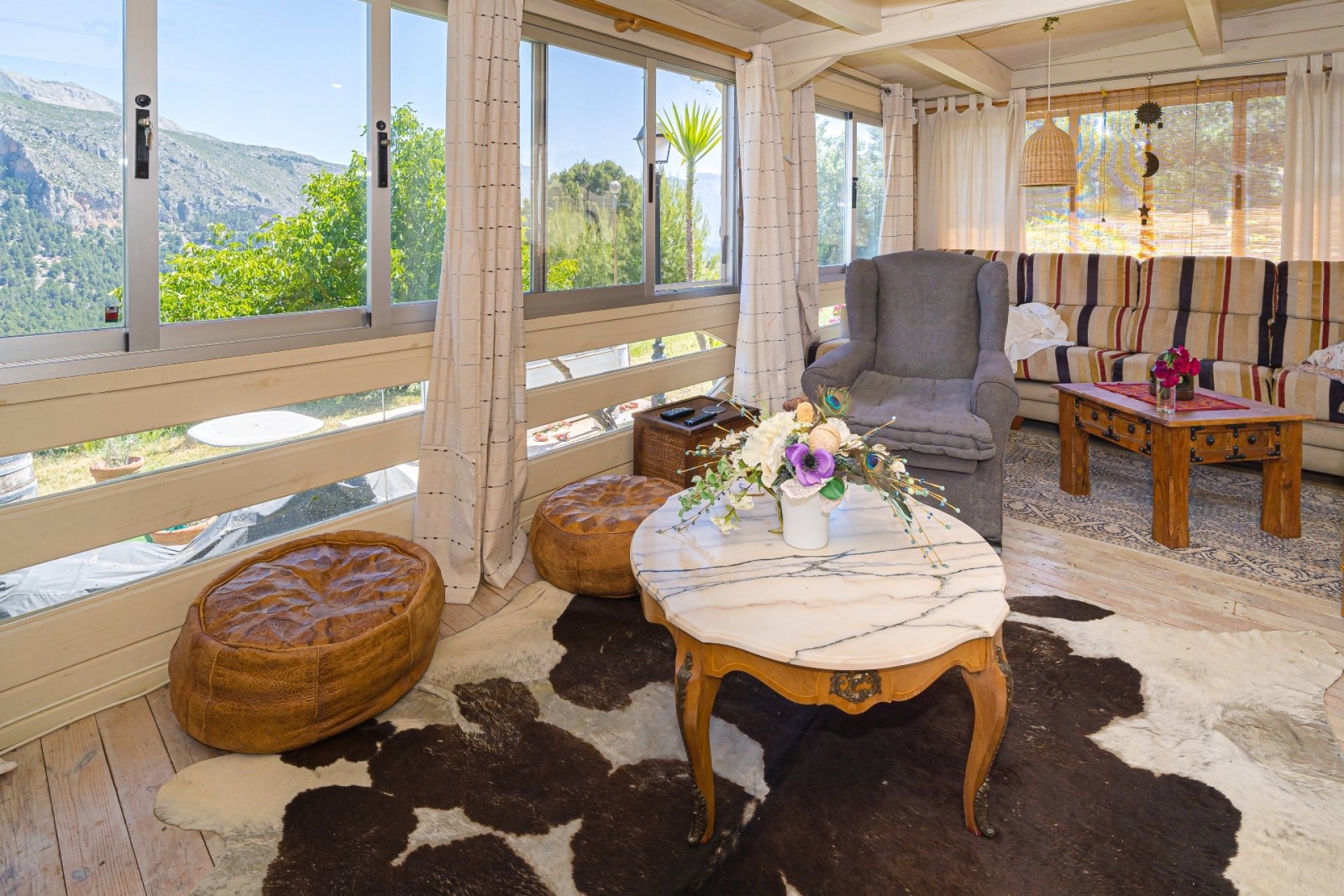 Revente -  Chalet / Villa -
Confrides