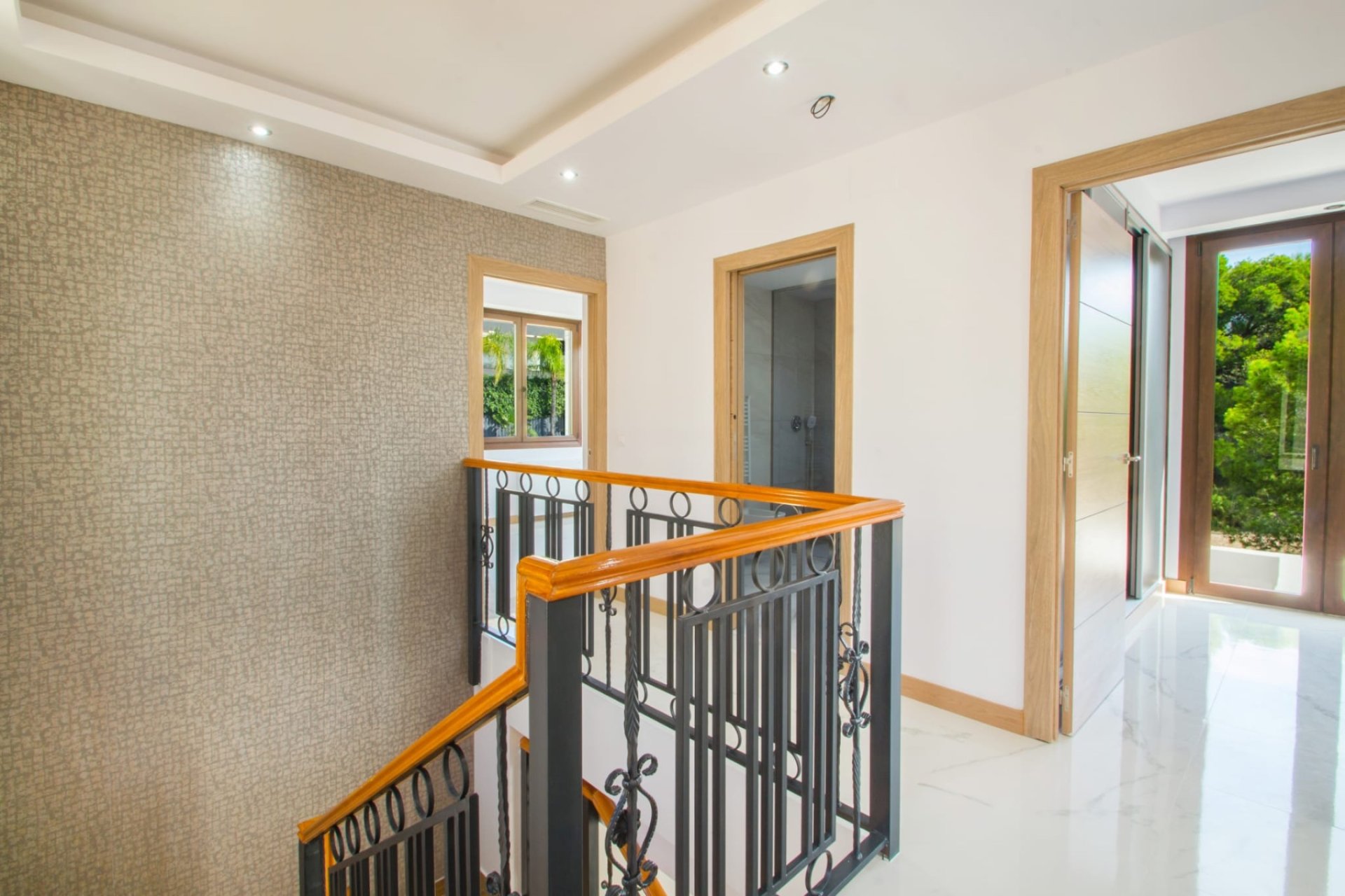 Revente -  Chalet / Villa -
Finestrat