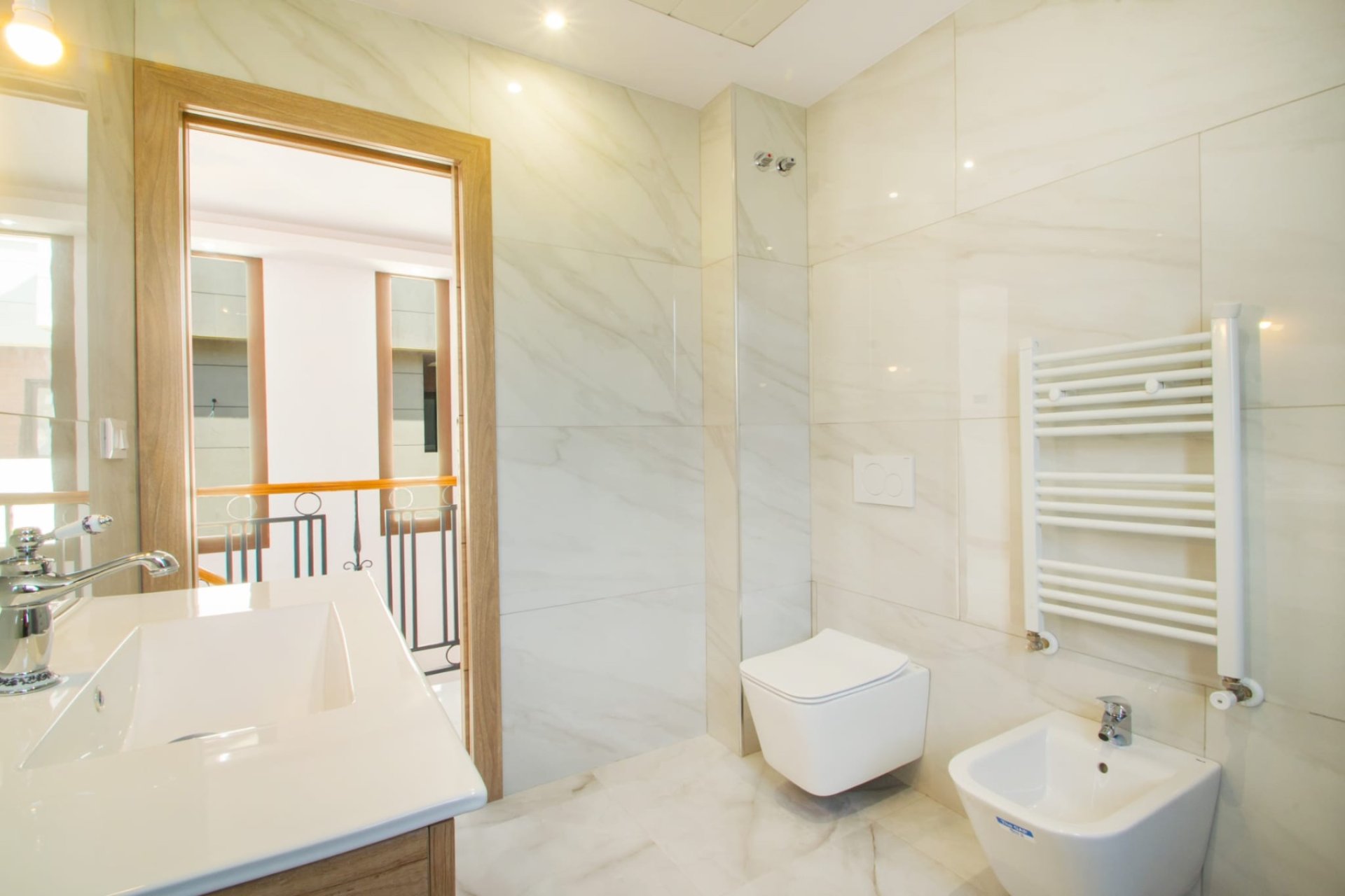 Revente -  Chalet / Villa -
Finestrat