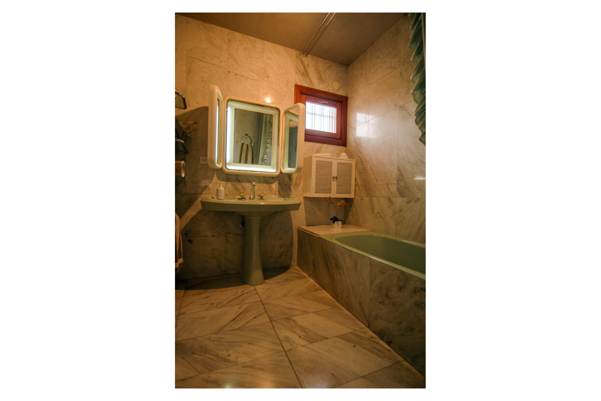 Revente -  Chalet / Villa -
La Nucía