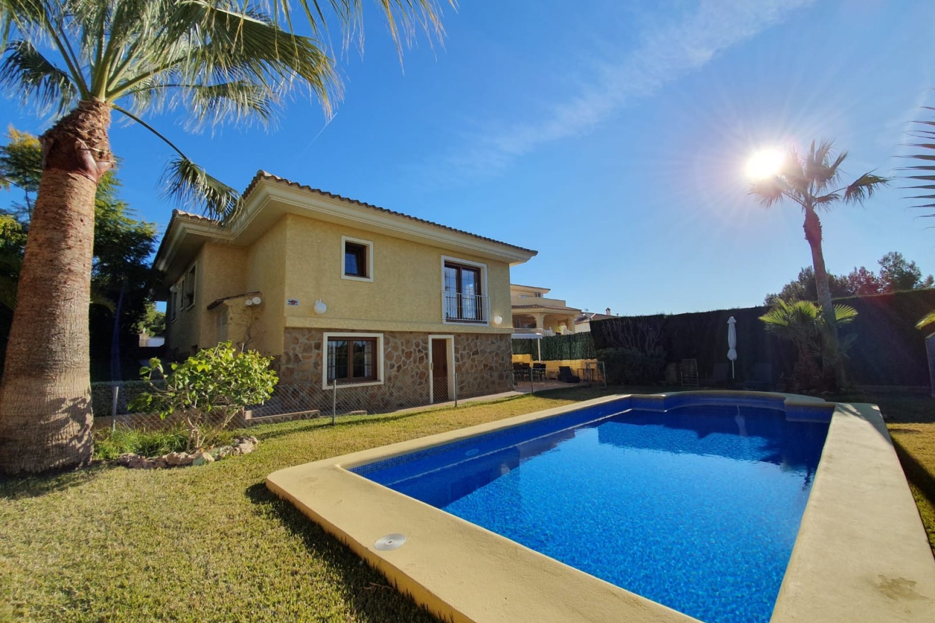 Revente -  Chalet / Villa -
La Nucía