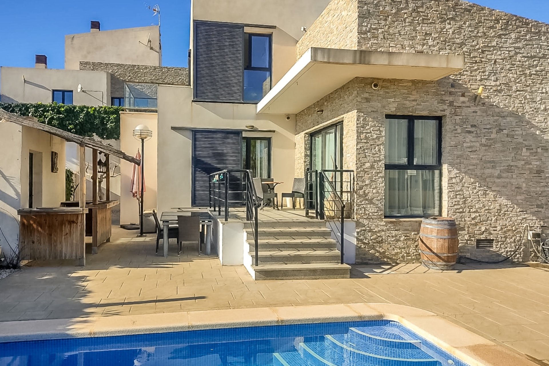 Revente -  Chalet / Villa -
Polop